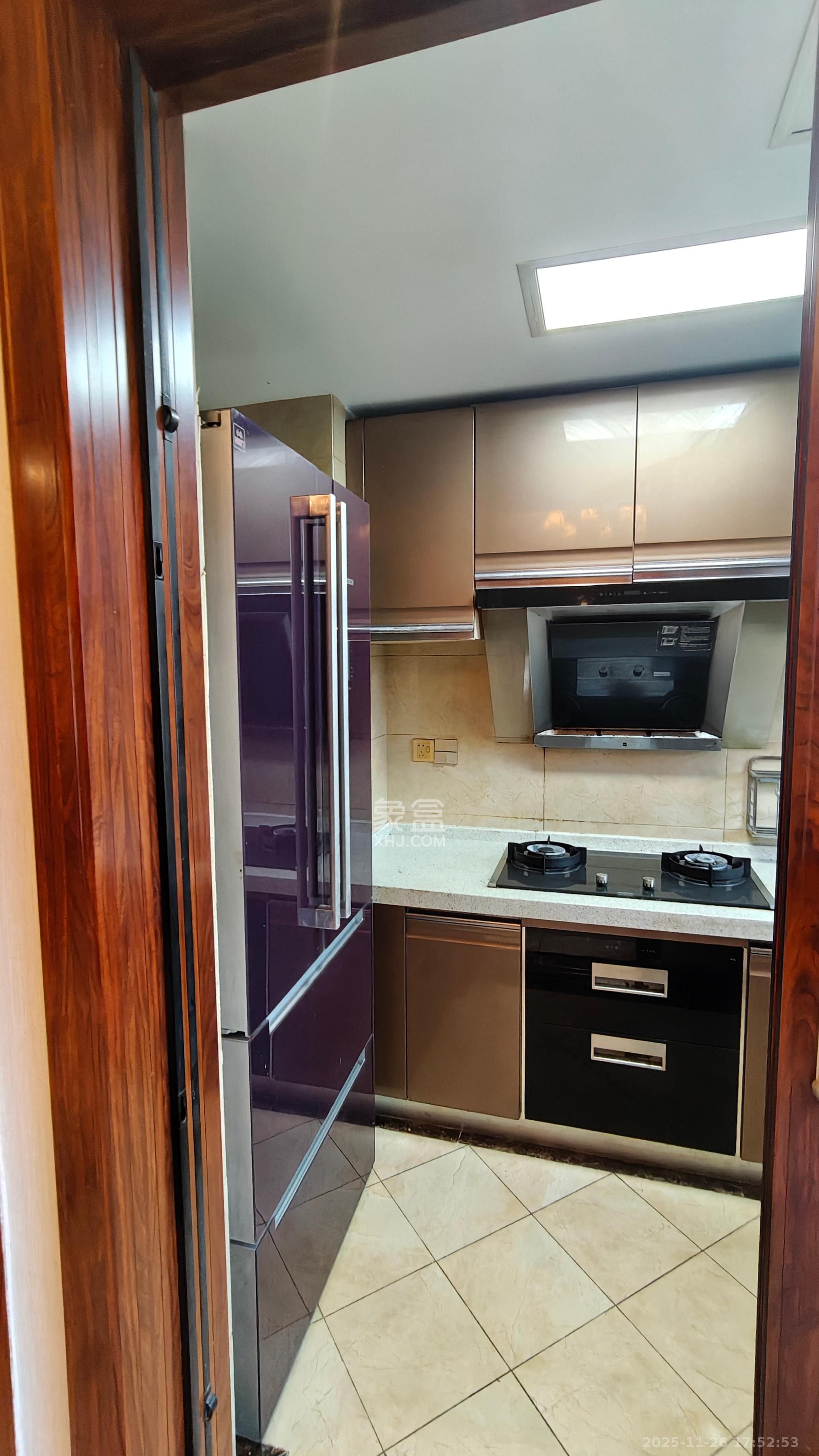 北辰三角洲D3区  3室2厅2卫    5500.0元/月室内图