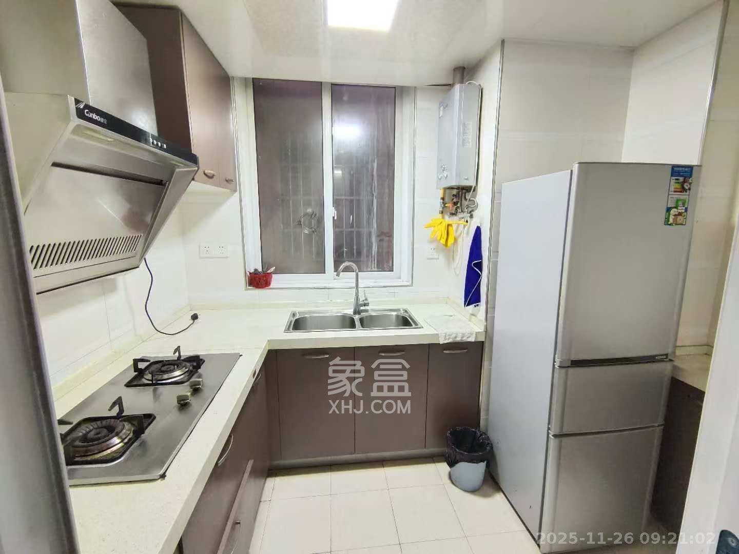 爵士湘  2室1厅1卫    1400.0元/月室内图