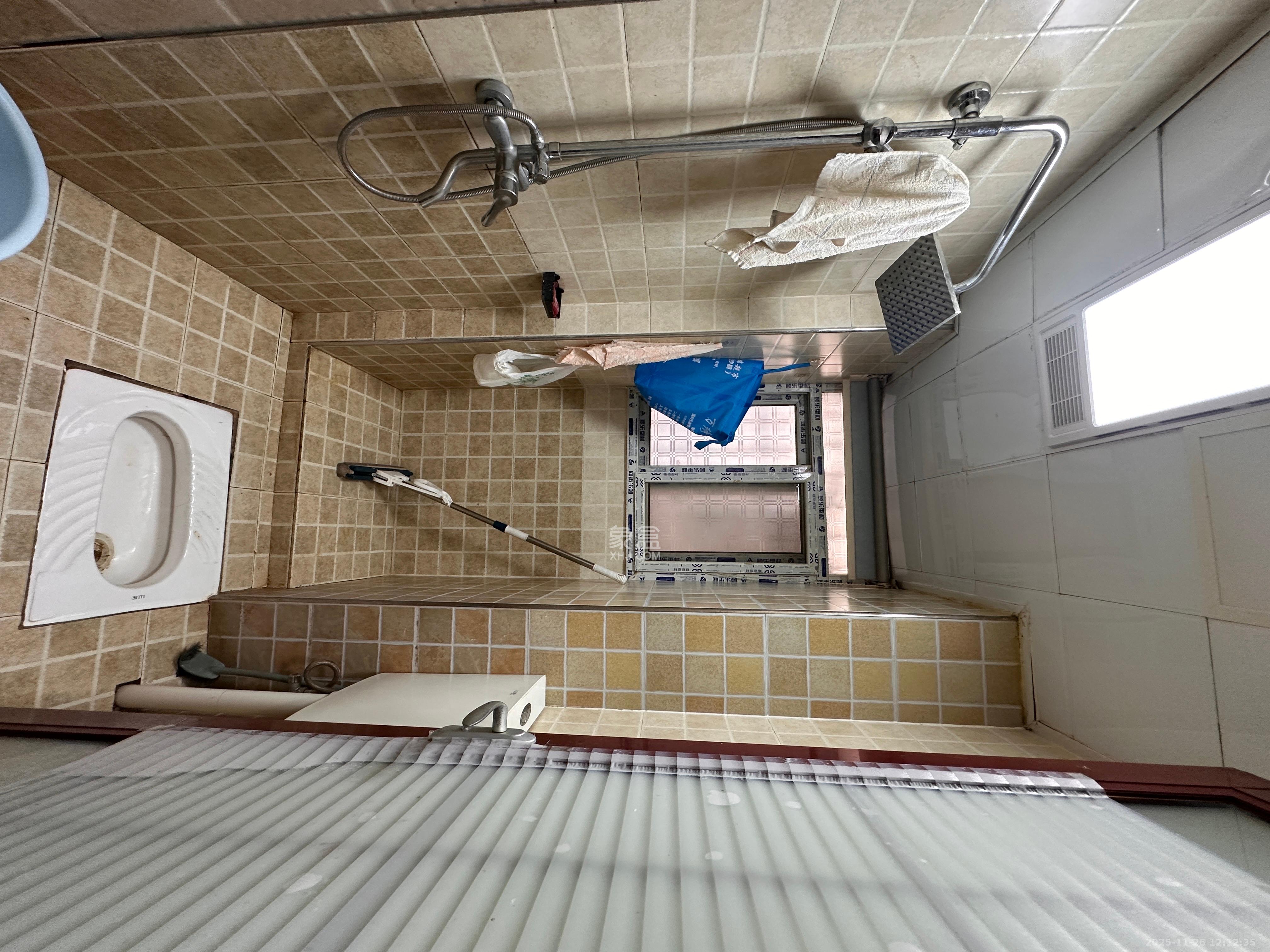 长坡社区 2室1厅1卫 1700.0元/月 长坡社区 2室1厅1卫 1700.0元/月室内图