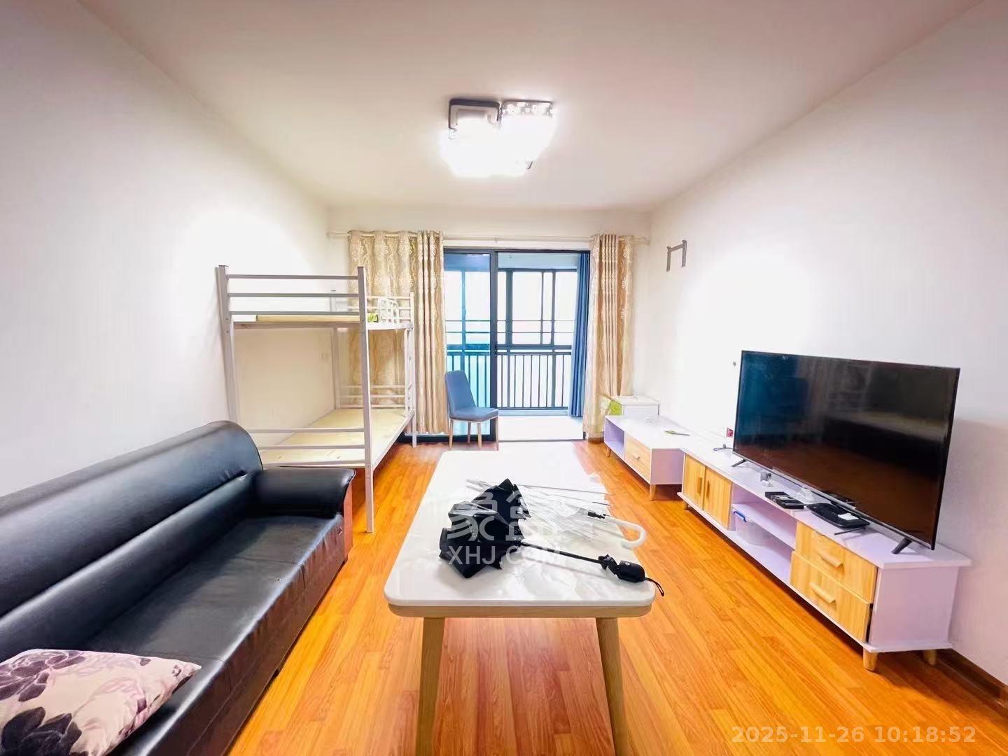 慢步江湾  3室2厅1卫    2600.0元/月室内图