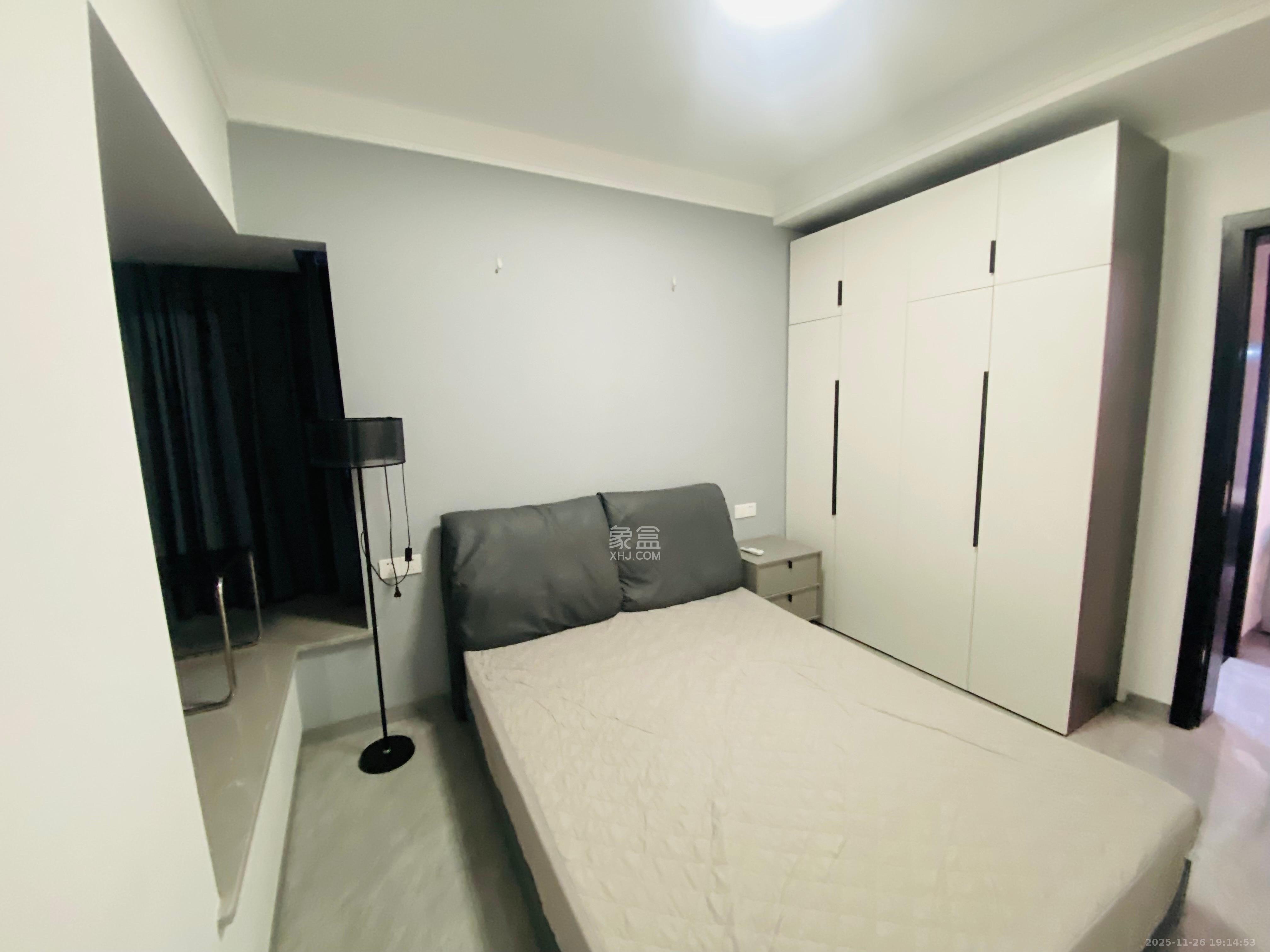 保利西海岸B区  2室1厅1卫    3200.0元/月室内图