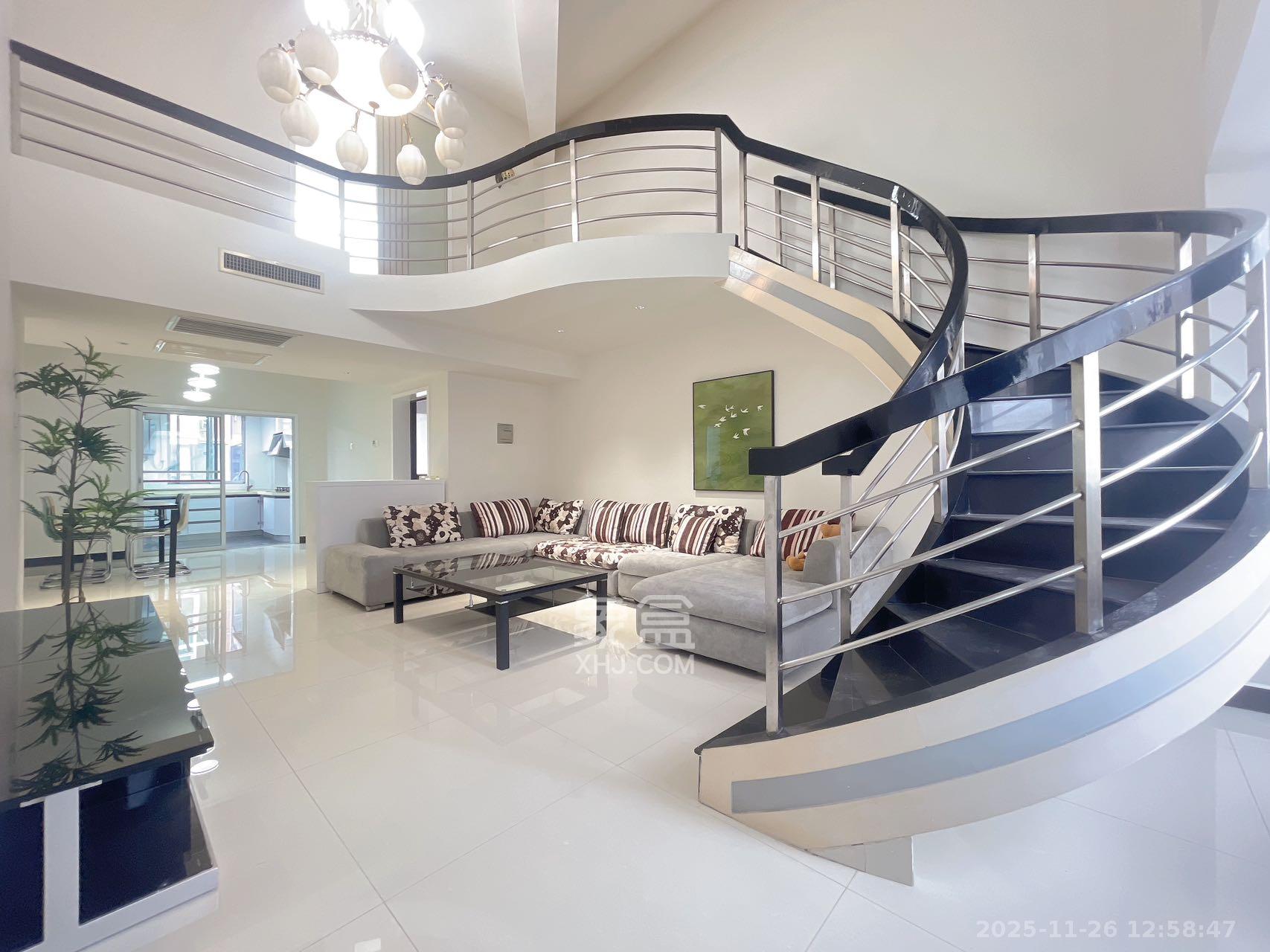 富景园  4室2厅2卫    3000.0元/月