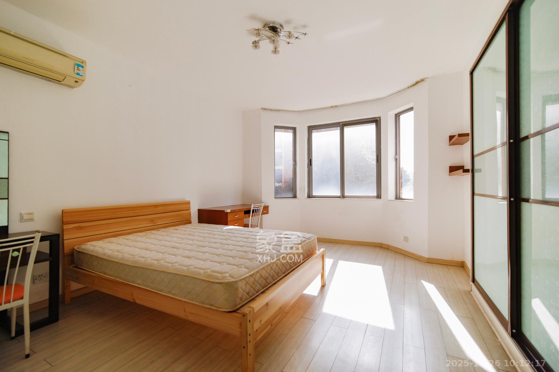 上海城小区 2室1厅11卫 2600.0元/月 上海城小区 2室1厅11卫 2600.0元/月室内图