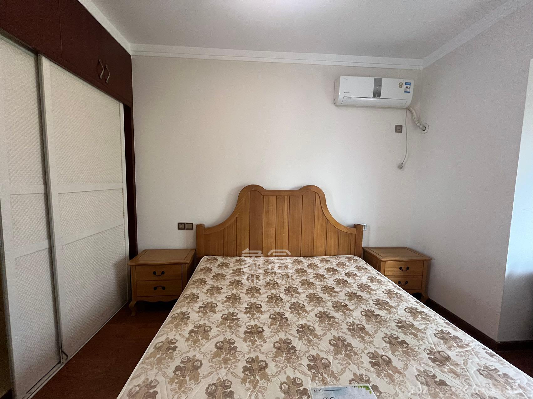 金房奥斯卡  2室2厅1卫    2300.0元/月室内图