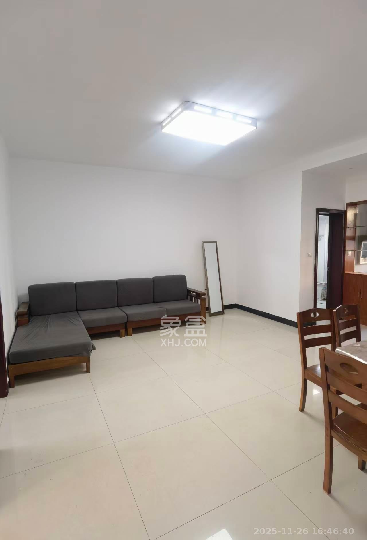 雅雀湖小区 2室1厅1卫 1600.0元/月 雅雀湖小区 2室1厅1卫 1600.0元/月室内图