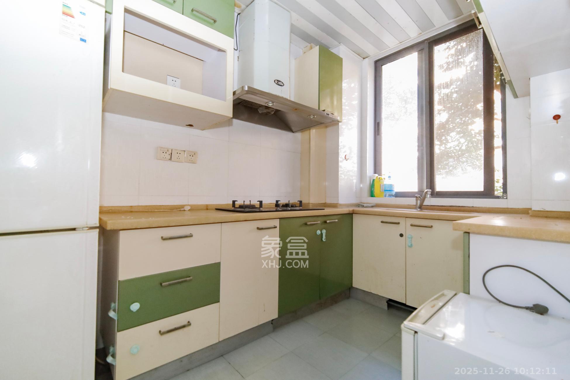 上海城小区 2室1厅11卫 2600.0元/月 上海城小区 2室1厅11卫 2600.0元/月室内图