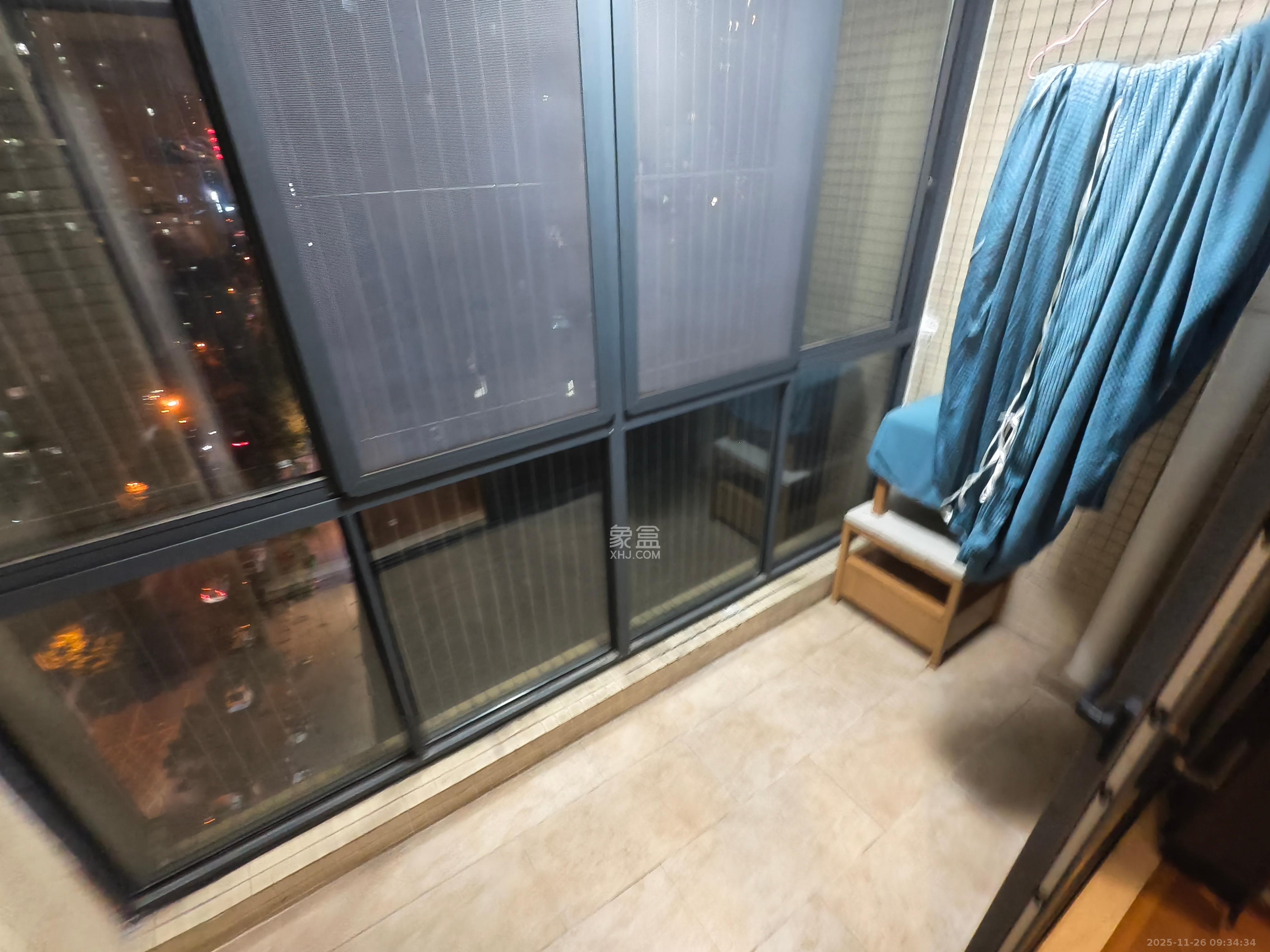 珠江花城四期花盛 1室1厅1卫 1400.0元/月 珠江花城四期花盛 1室1厅1卫 1400.0元/月室内图