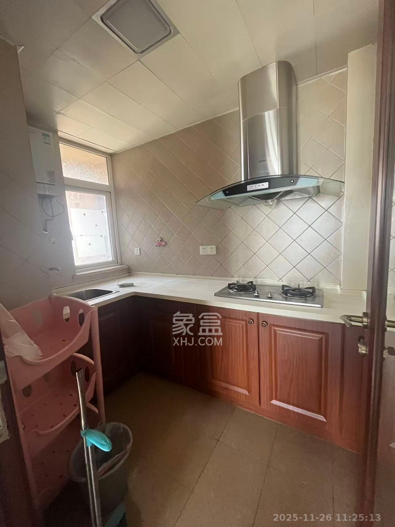 郡原居里 2室2厅1卫 1600.0元/月 郡原居里 2室2厅1卫 1600.0元/月室内图