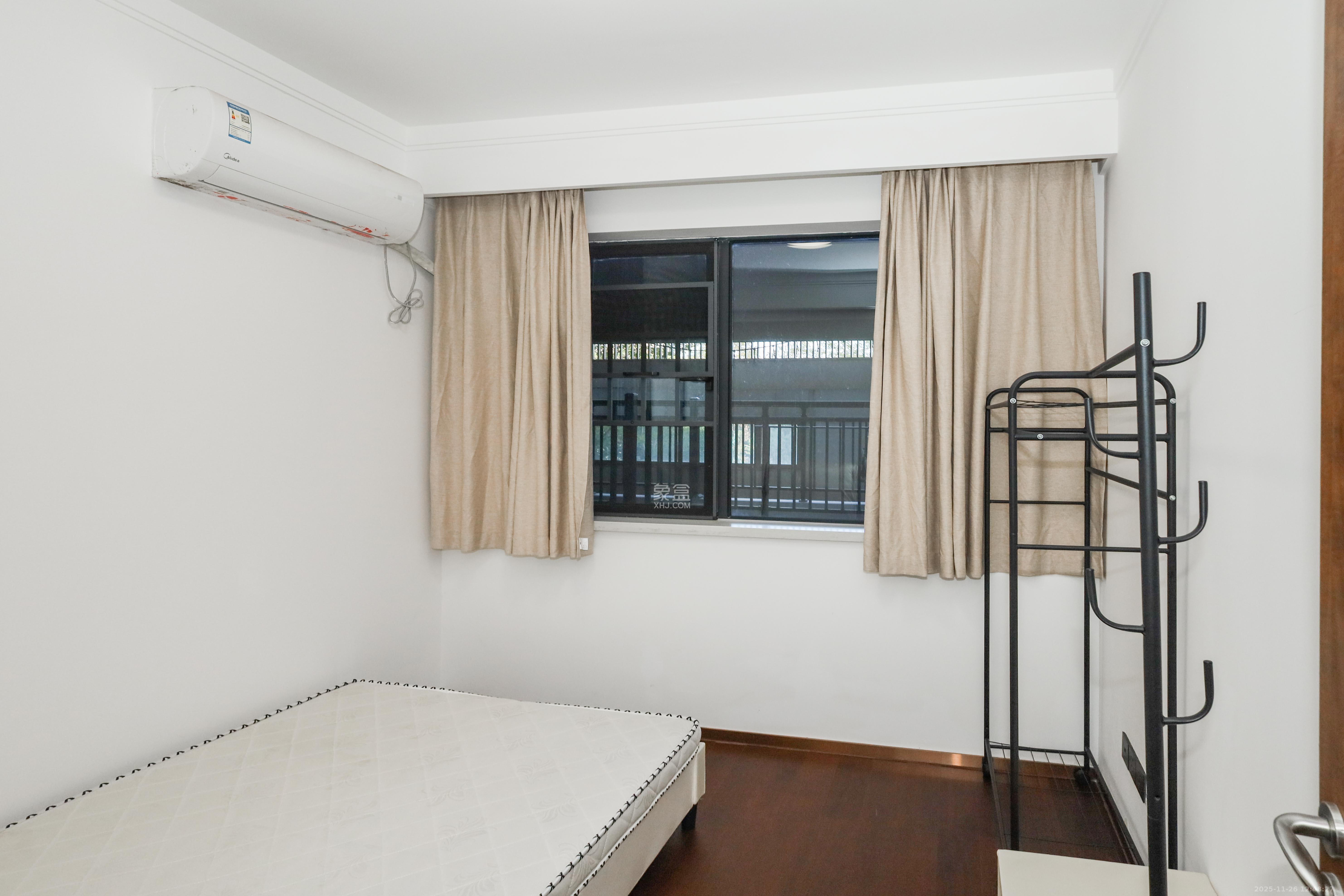 梅溪悦章 3室1厅2卫 140.0万 梅溪悦章 3室1厅2卫 140.0万卧室