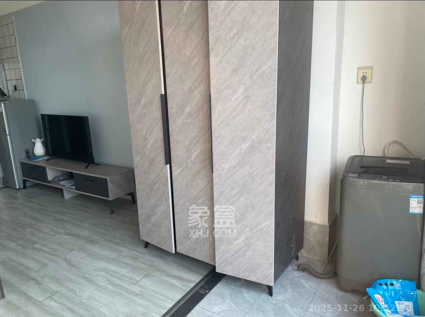 C-park天悦城(紫檀溪苑二期) 1室1厅1卫 1500.0元/月 C-park天悦城(紫檀溪苑二期) 1室1厅1卫 1500.0元/月室内图