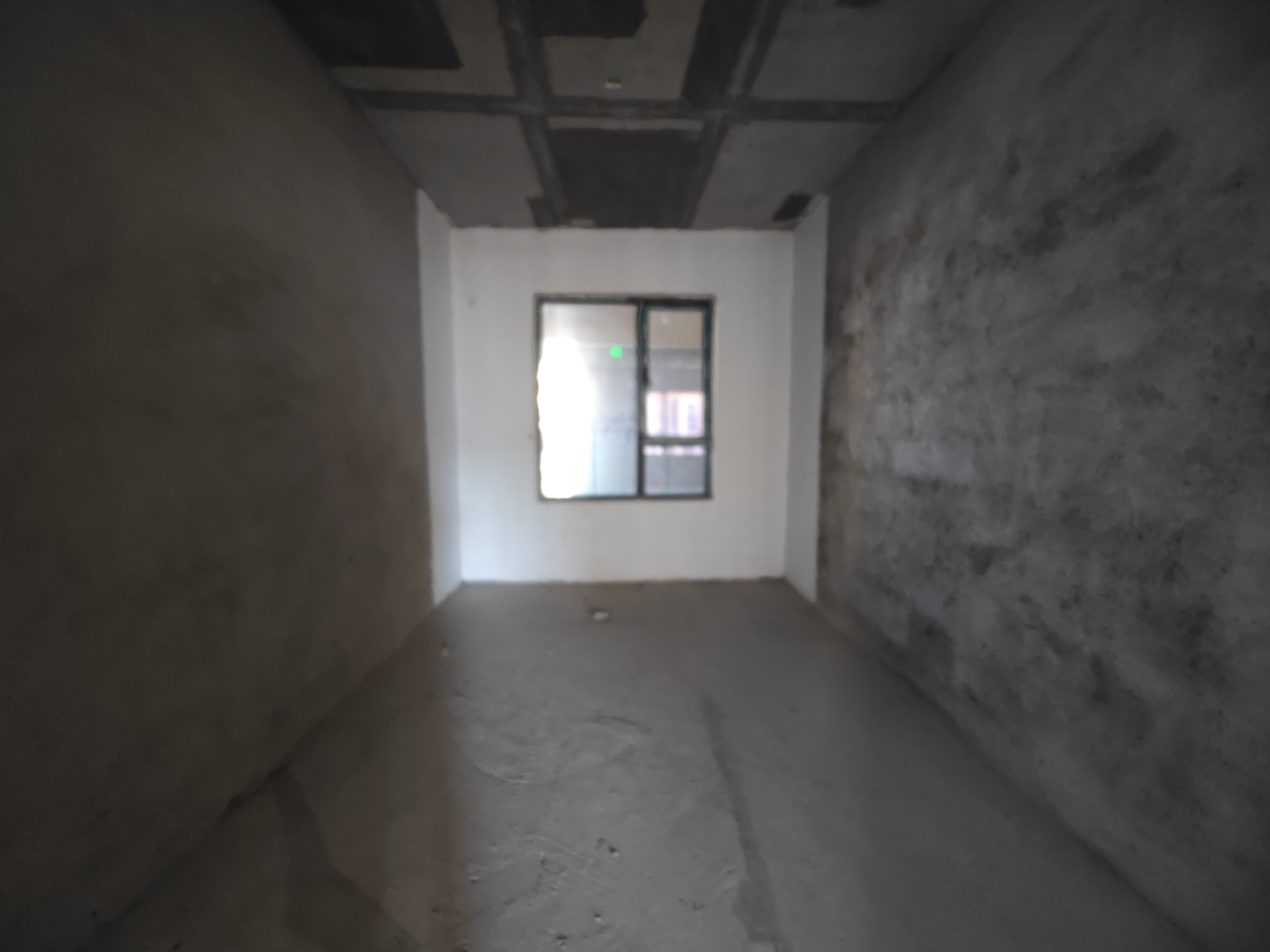 融冠蜜城  4室2厅2卫    85.0万