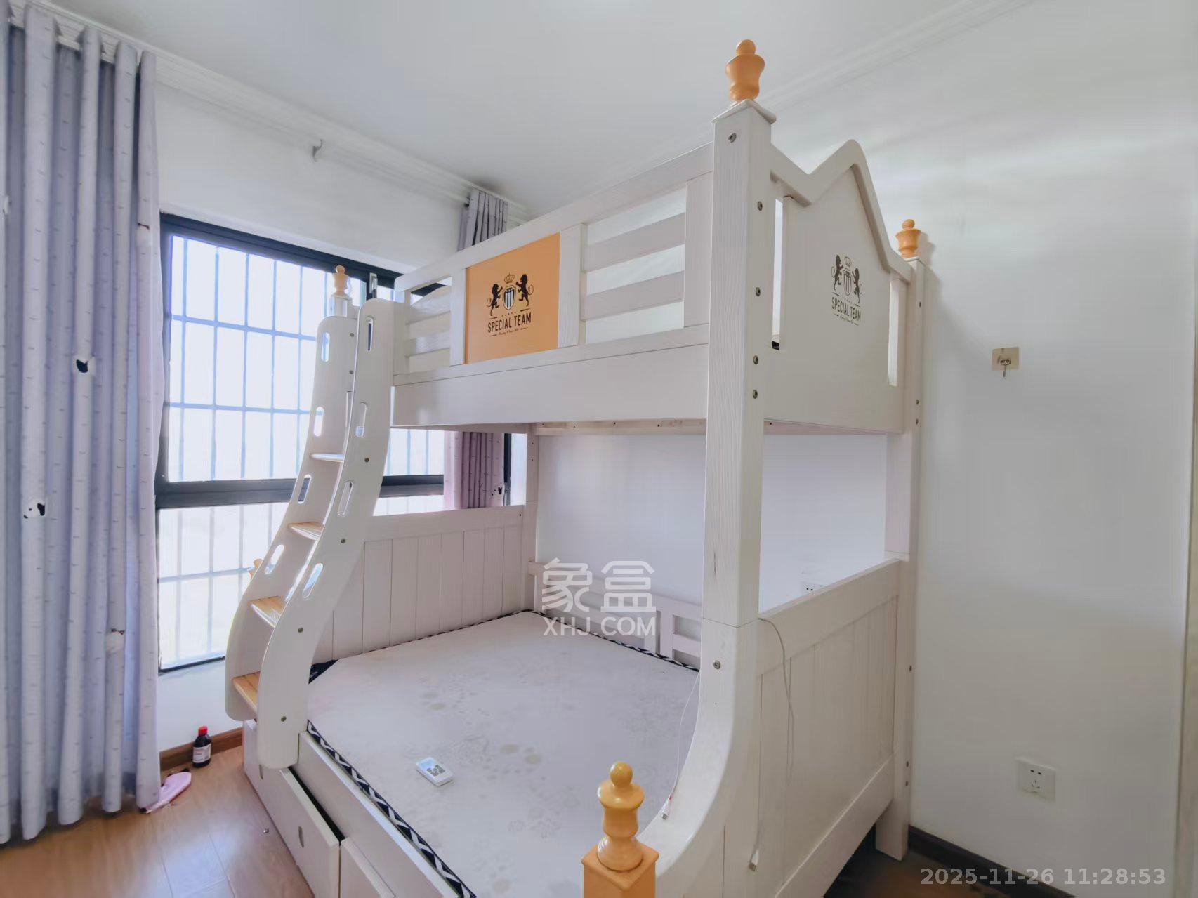 天麓尚层 3室2厅1卫 2200.0元/月 天麓尚层 3室2厅1卫 2200.0元/月室内图