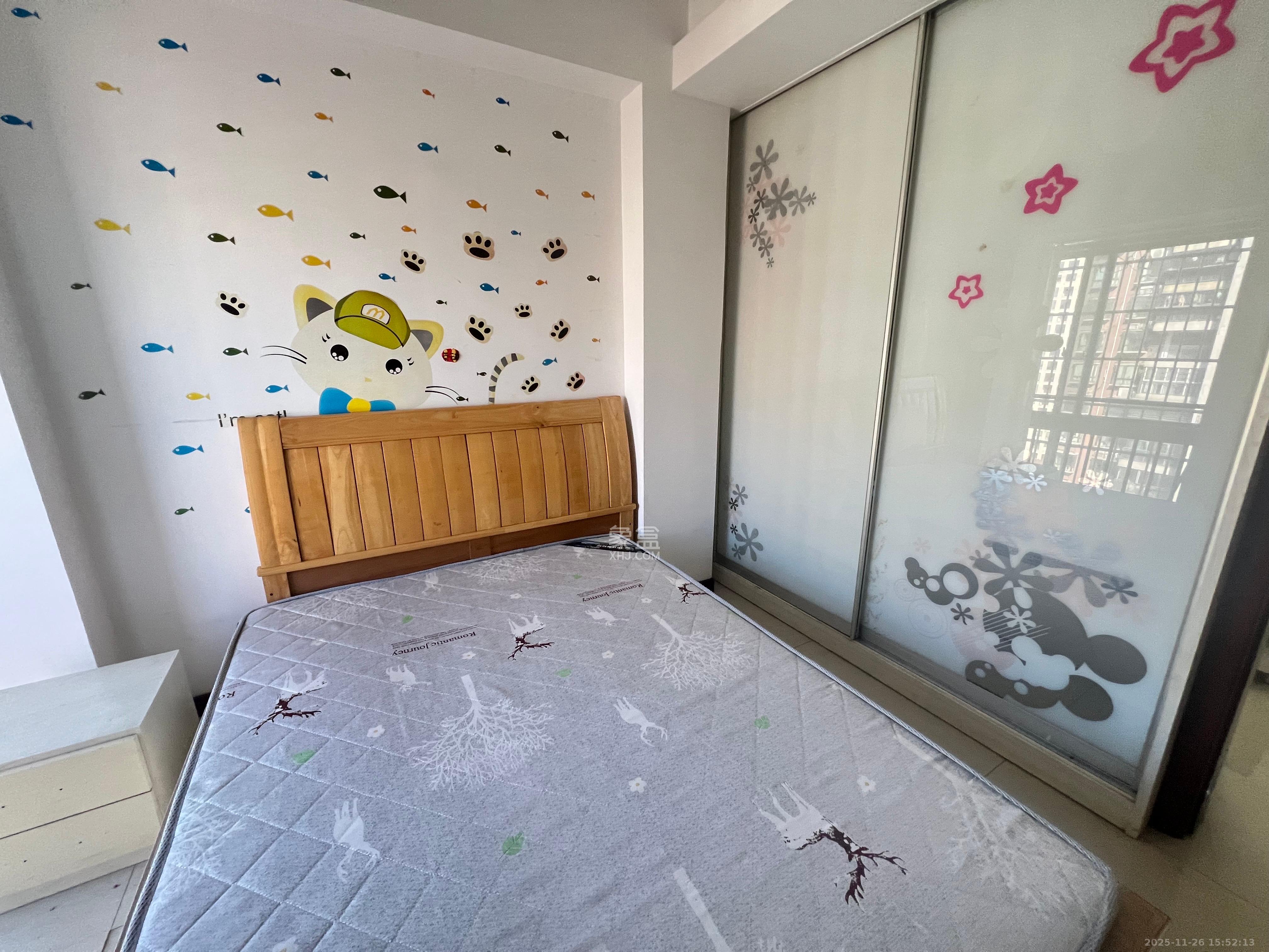 时代公馆  1室1厅1卫    1600.0元/月室内图