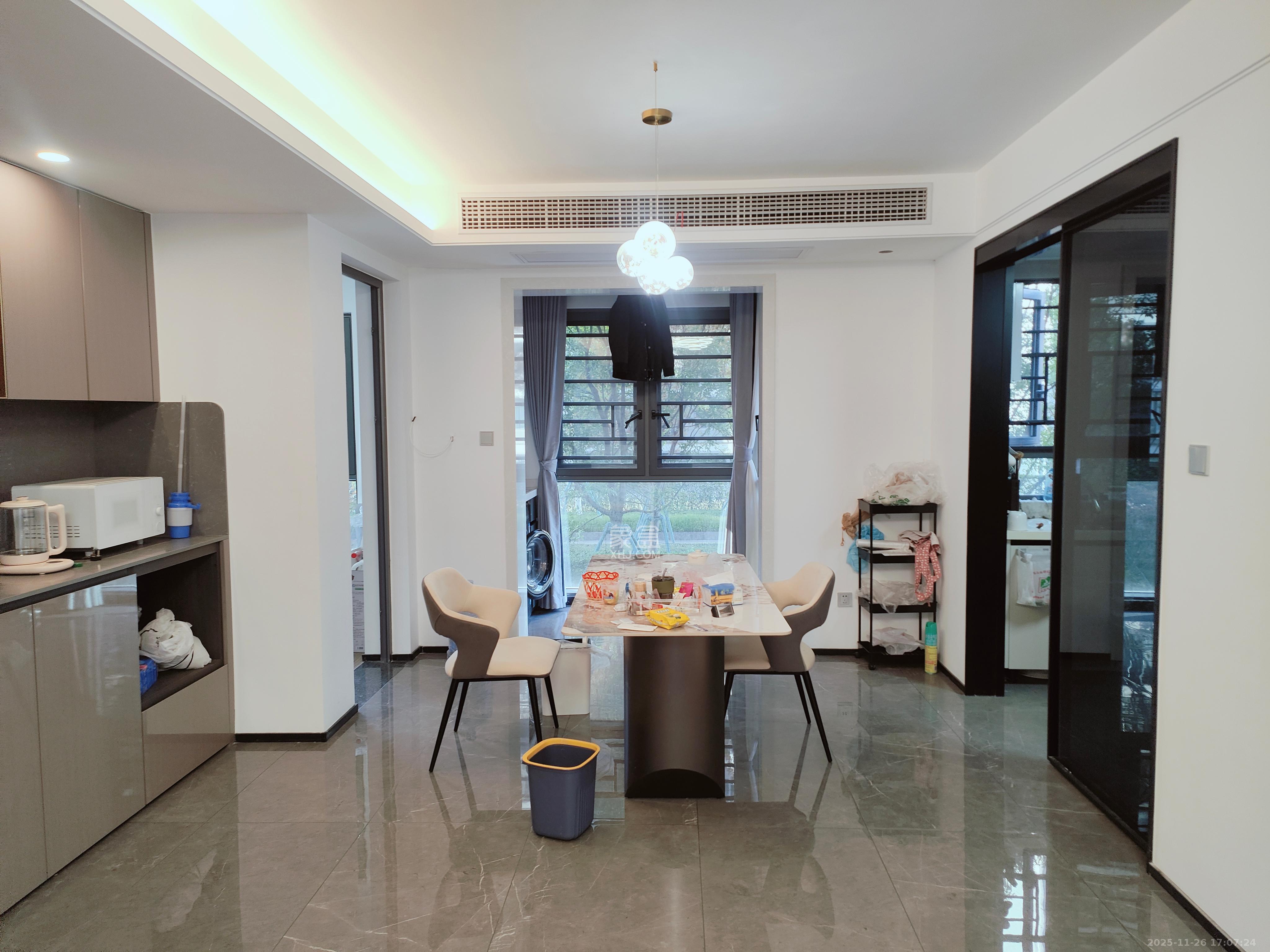 中海寰宇天下 4室2厅2卫 4000.0元/月 中海寰宇天下 4室2厅2卫 4000.0元/月室内图