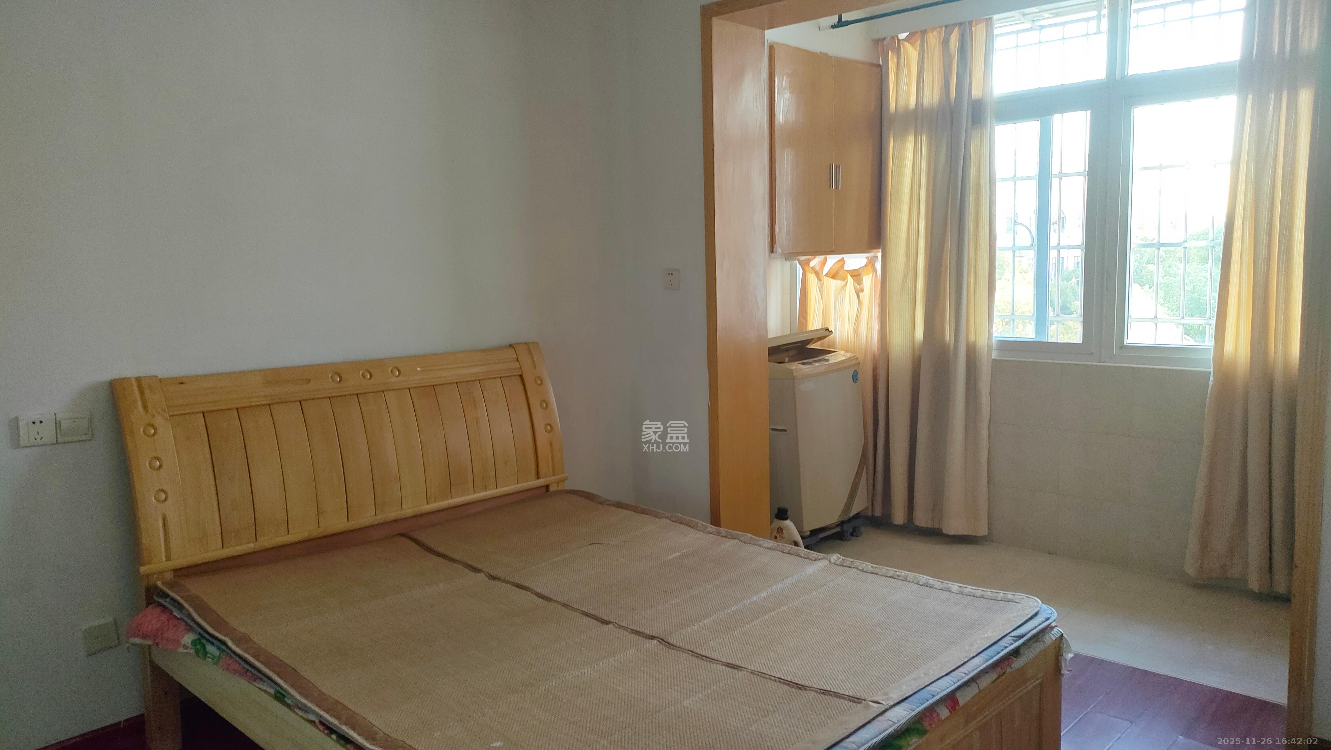 桂花二村 2室1厅1卫 1400.0元/月 桂花二村 2室1厅1卫 1400.0元/月室内图