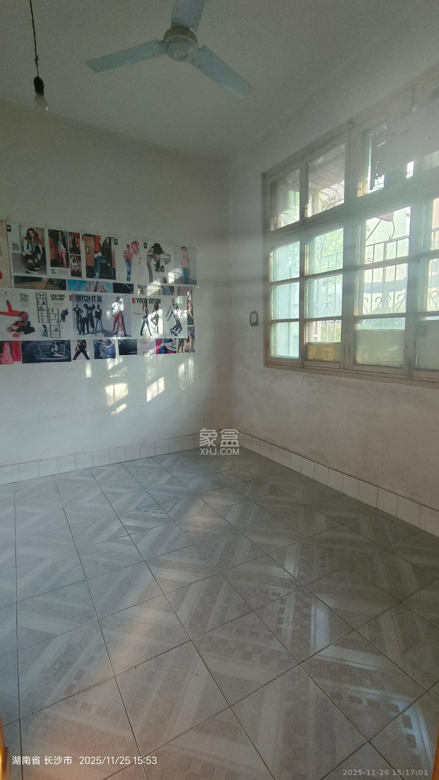 无线电信宿舍  2室0厅0卫    1600.0元/月室内图