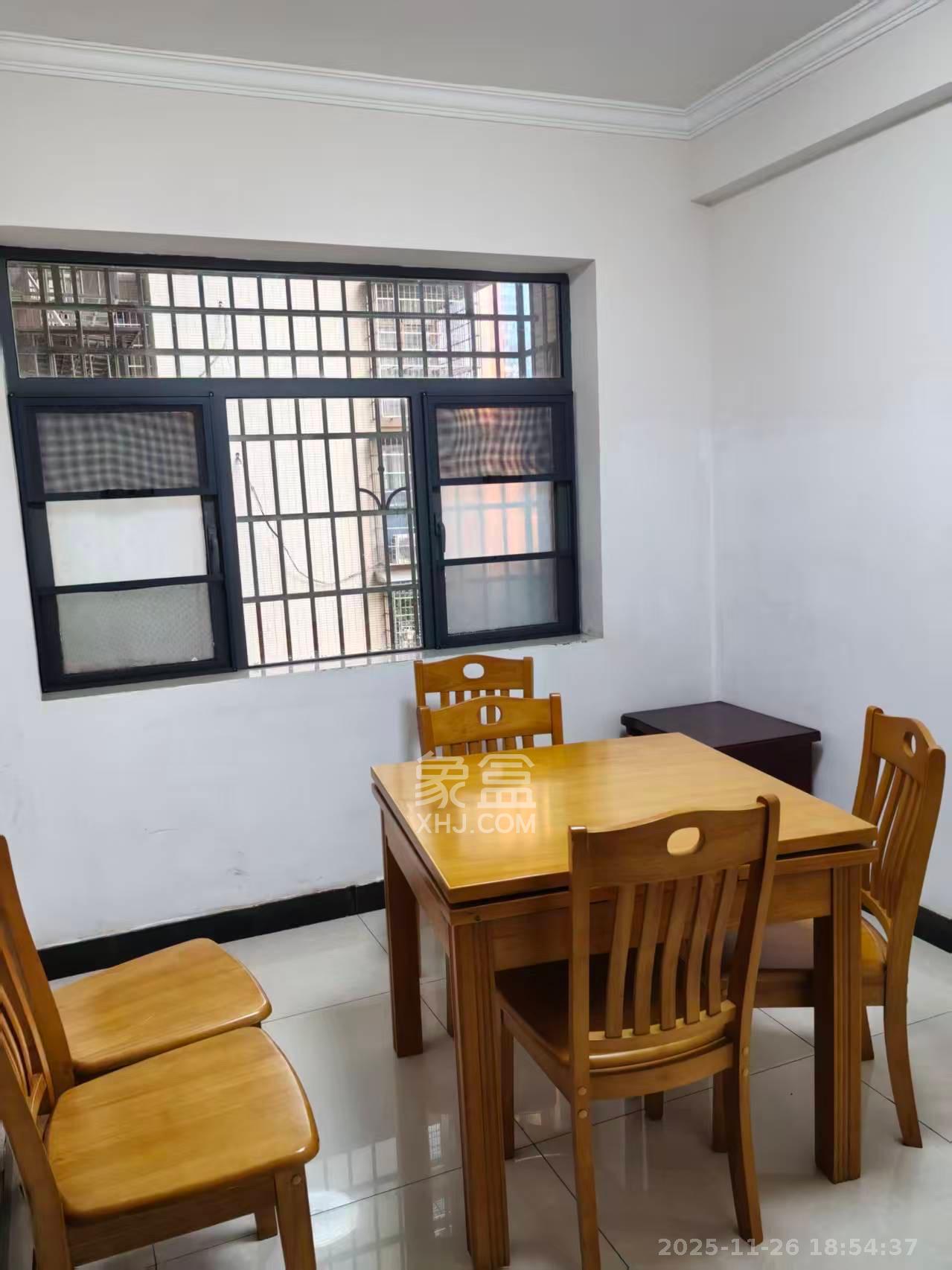 茶山馨苑  2室2厅1卫    2200.0元/月