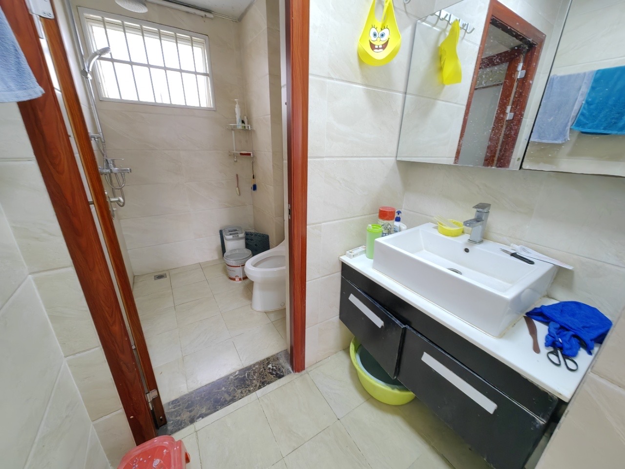 海航城 3室2厅2卫 2400.0元/月 海航城 3室2厅2卫 2400.0元/月室内图