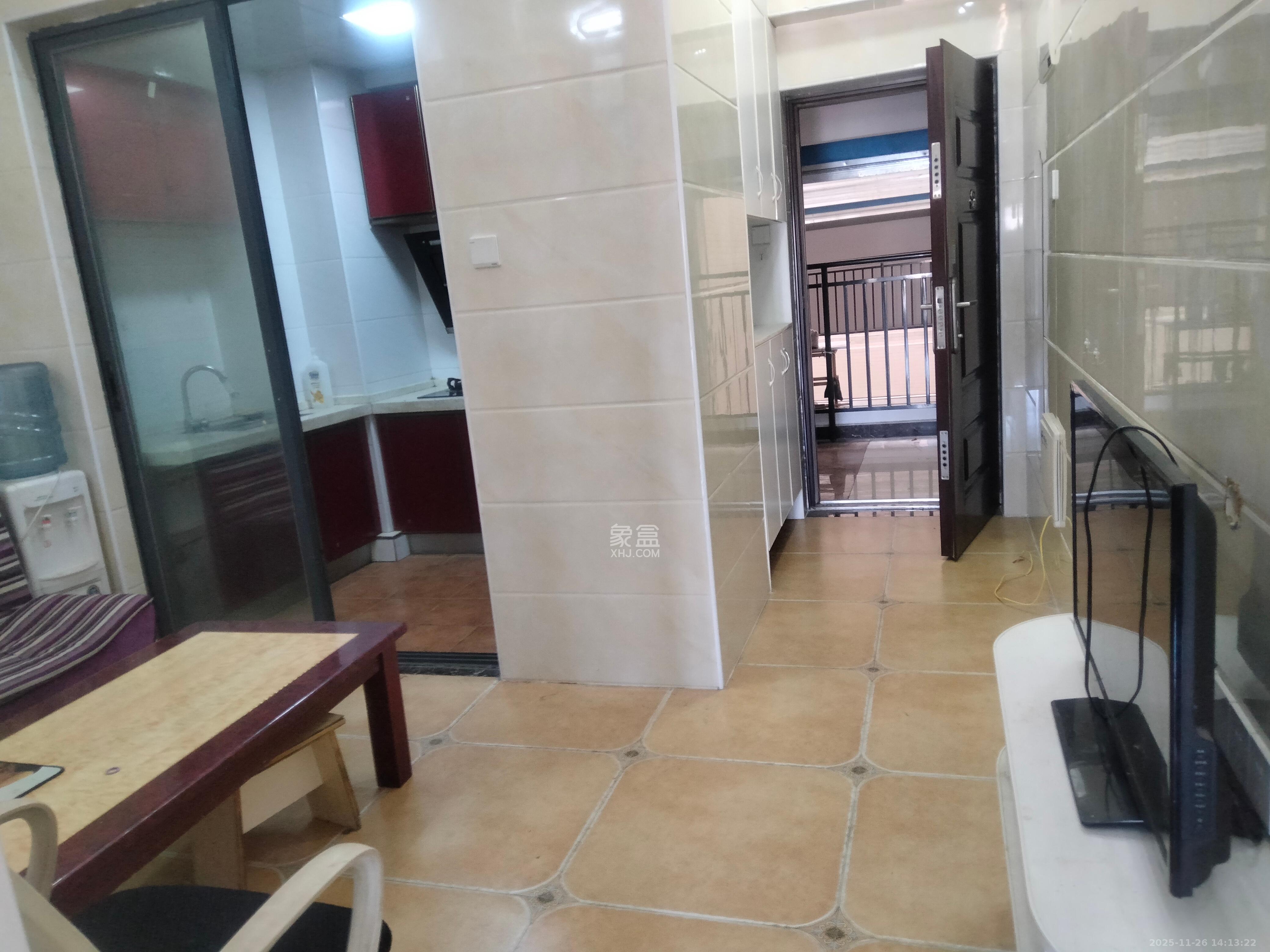 中建芙蓉嘉苑 1室1厅1卫 1100.0元/月 中建芙蓉嘉苑 1室1厅1卫 1100.0元/月室内图