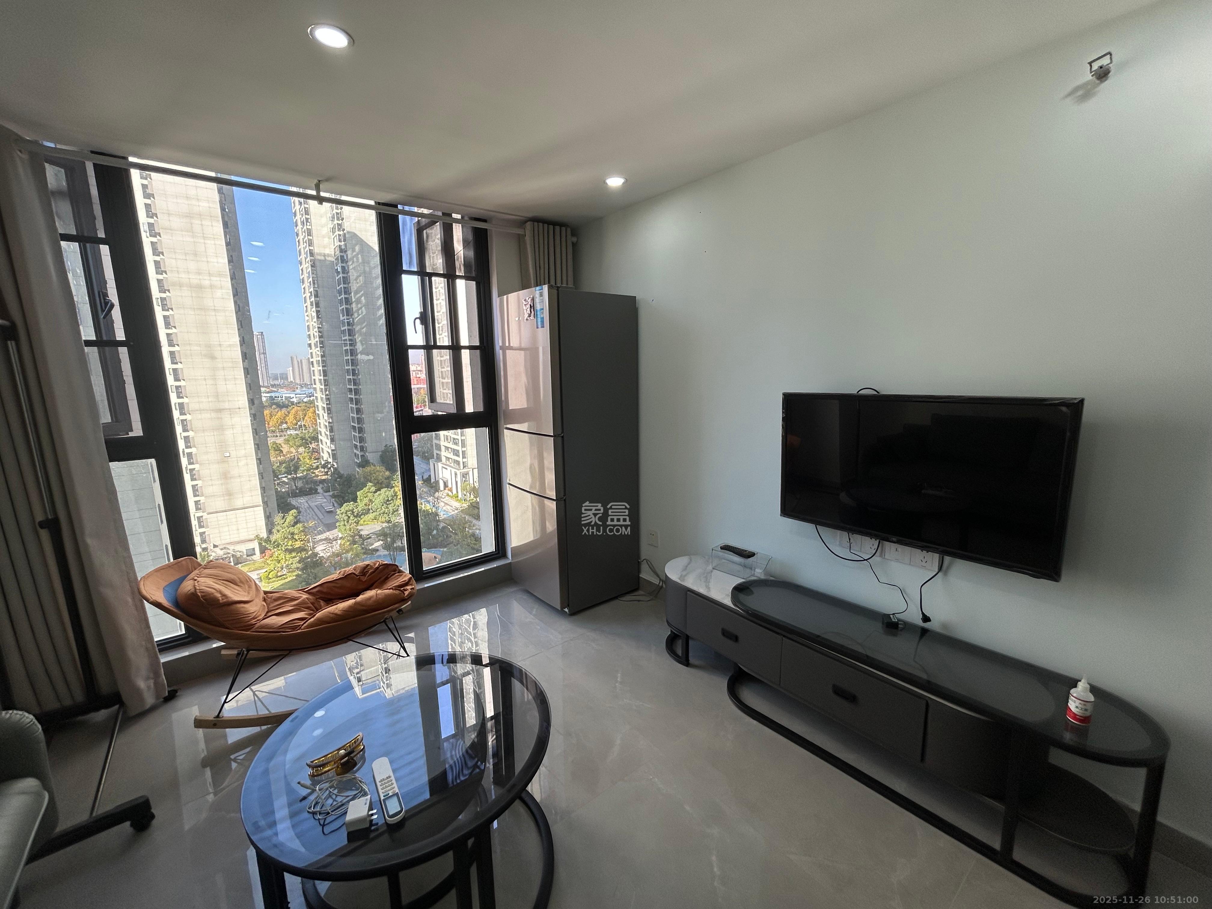 中国铁建湘语梅溪 2室1厅1卫 2000.0元/月 中国铁建湘语梅溪 2室1厅1卫 2000.0元/月室内图