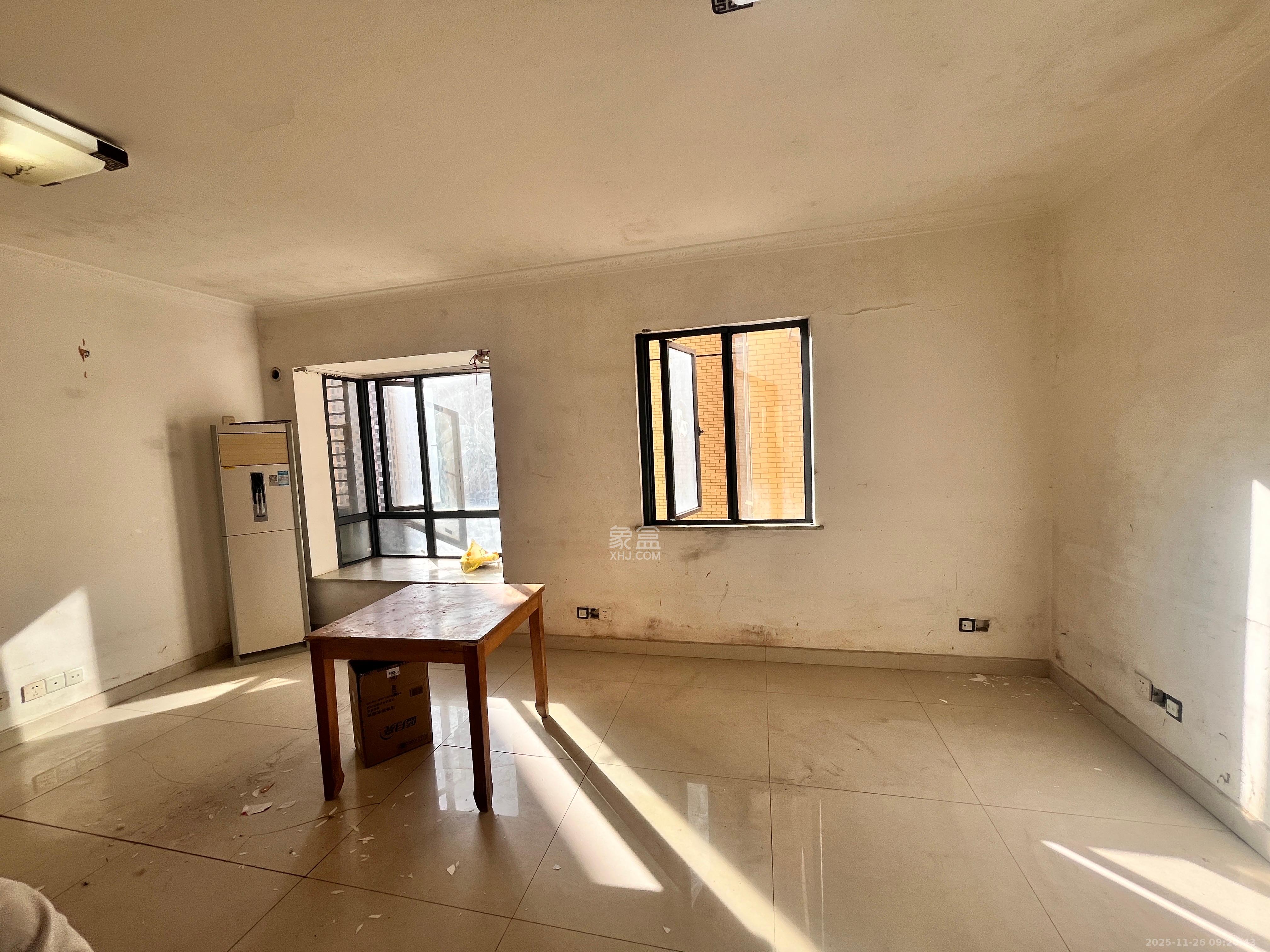 中国铁建国际城一期  3室1厅1卫    1500.0元/月室内图