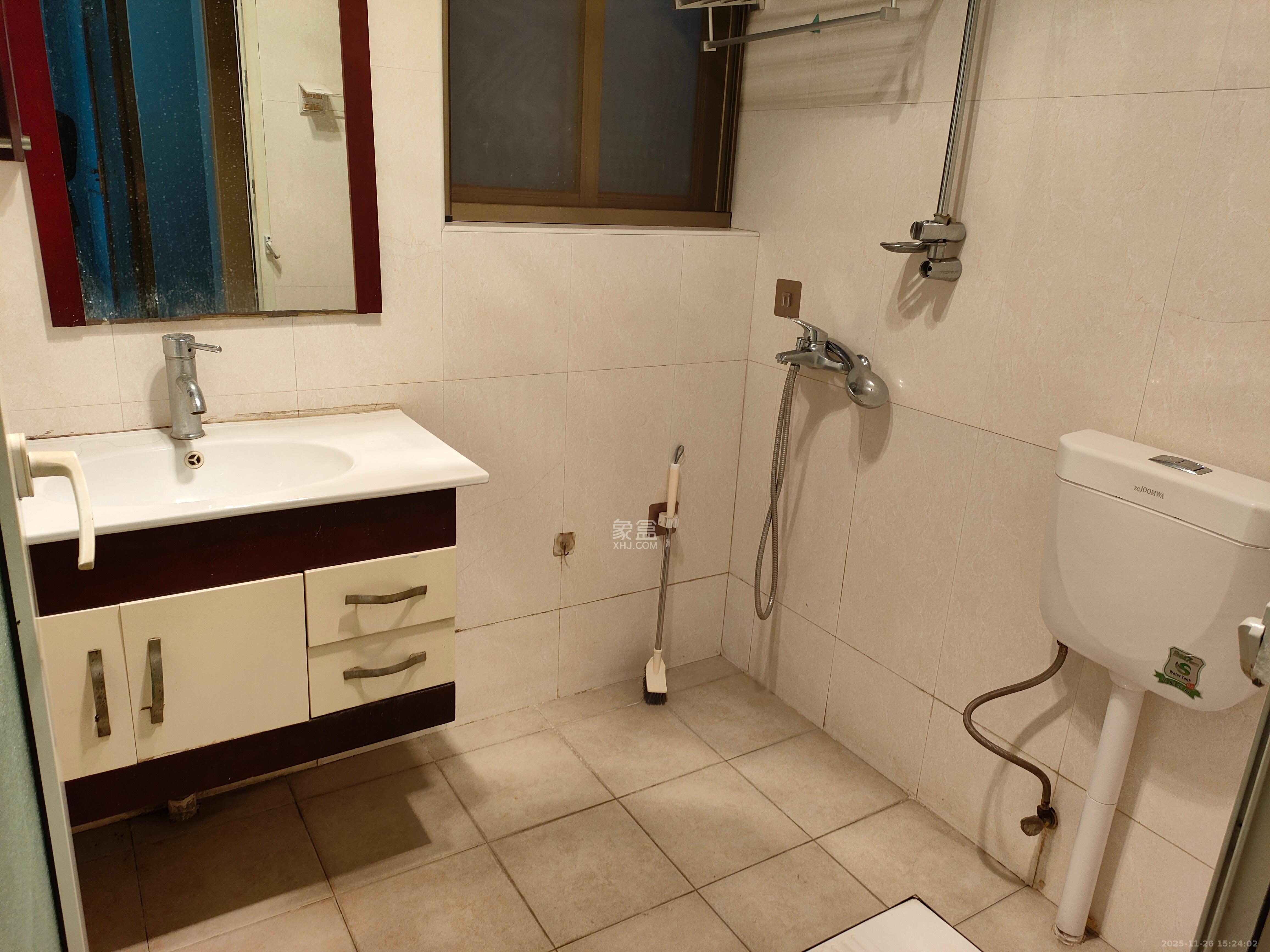 碧桂园威尼斯城 5室2厅3卫 5800.0元/月 碧桂园威尼斯城 5室2厅3卫 5800.0元/月室内图