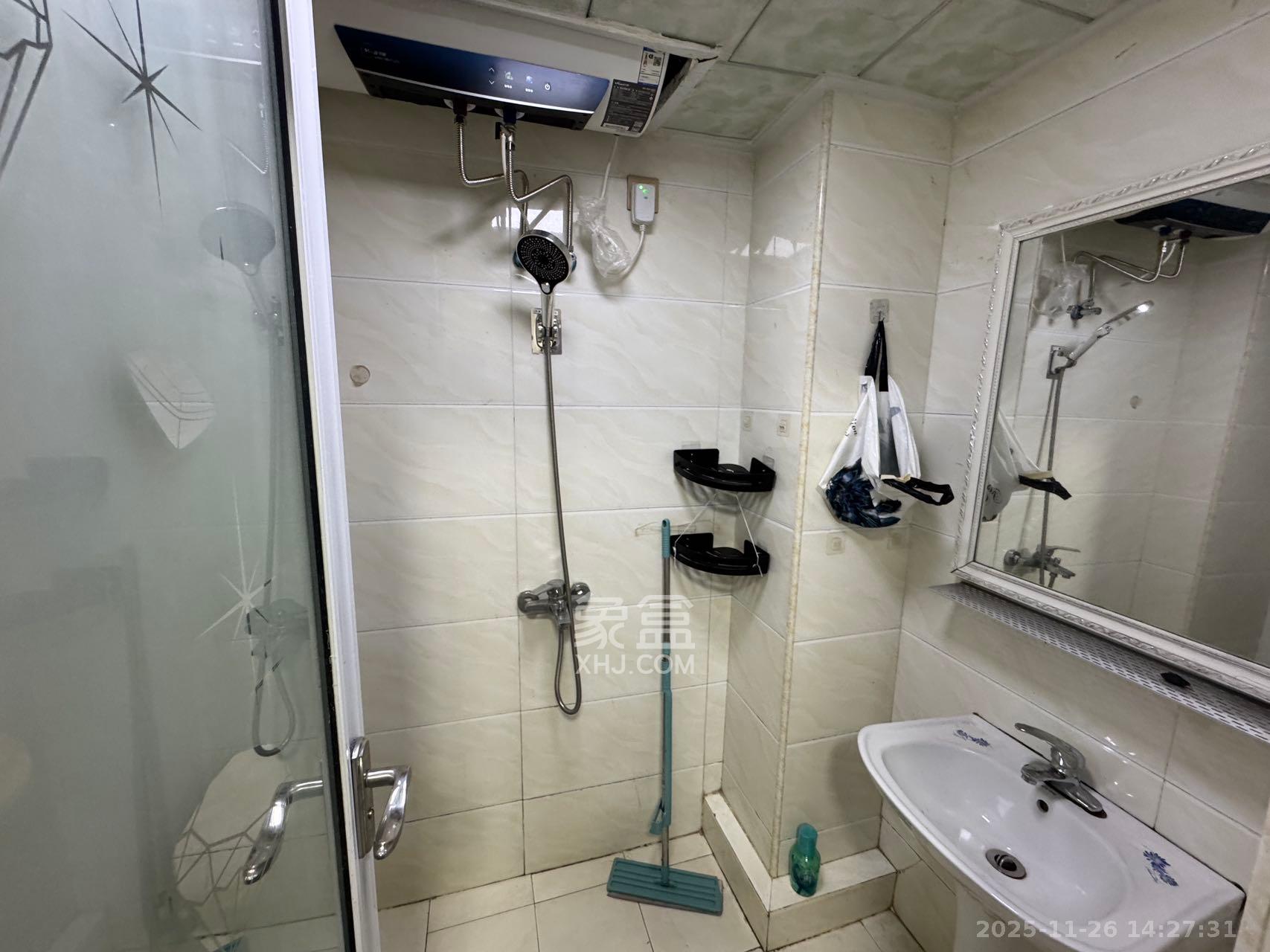 万科魅力之城  1室1厅1卫    1099.0元/月室内图