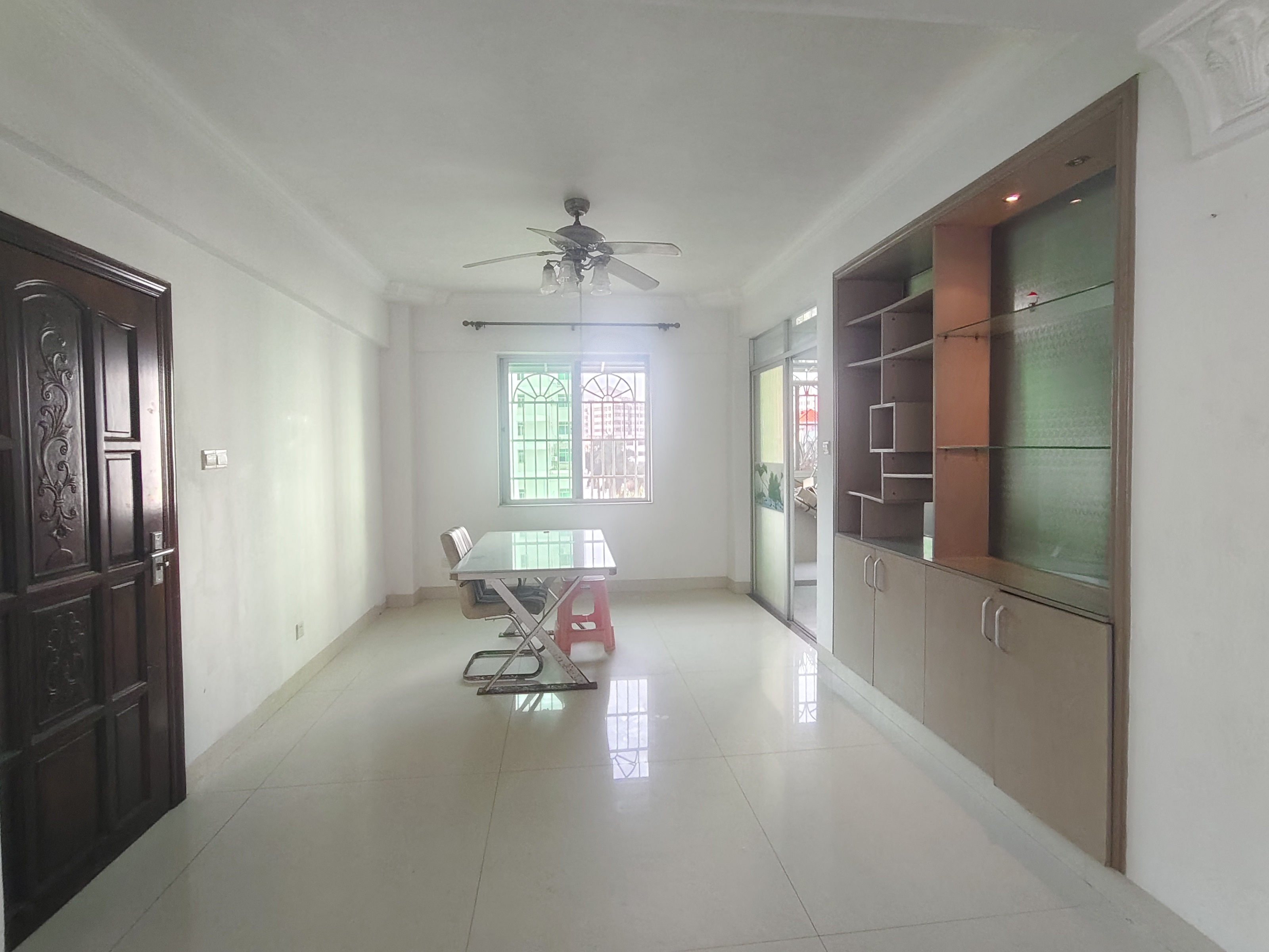 海口交通局宿舍 4室2厅2卫 2900.0元/月 海口交通局宿舍 4室2厅2卫 2900.0元/月室内图