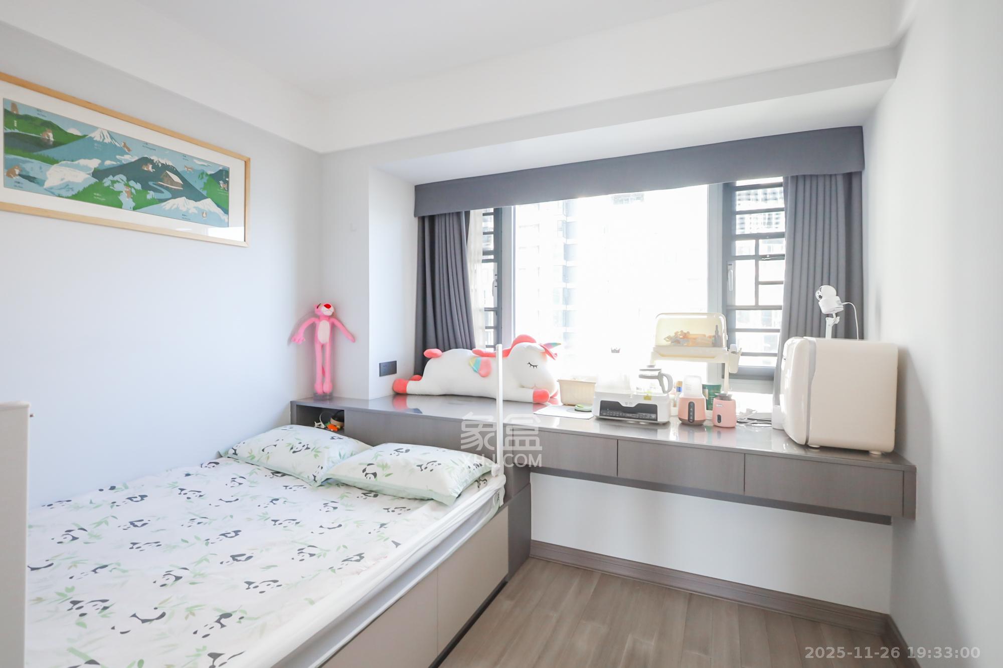 保利天禧D区 4室2厅2卫 238.0万 保利天禧D区 4室2厅2卫 238.0万卧室