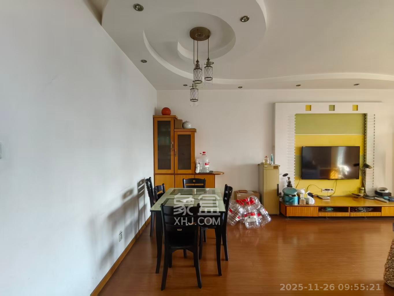 中扬华苑 2室2厅1卫 2200.0元/月 中扬华苑 2室2厅1卫 2200.0元/月室内图