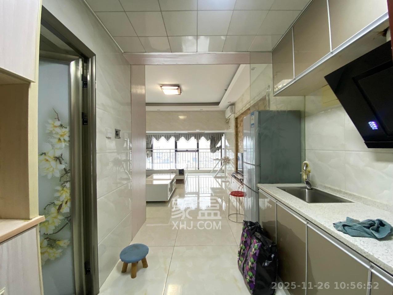 达美D6区  1室1厅1卫    1600.0元/月室内图