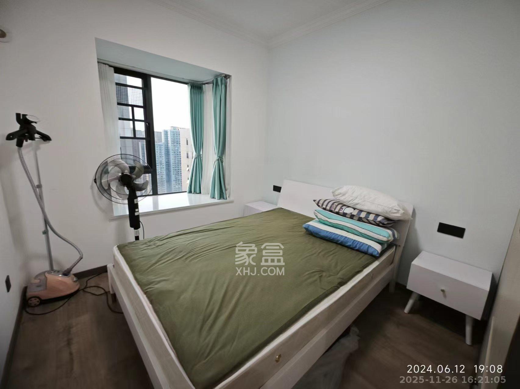 天鸿天府（天鸿中央大院）  3室2厅1卫    3400.0元/月室内图