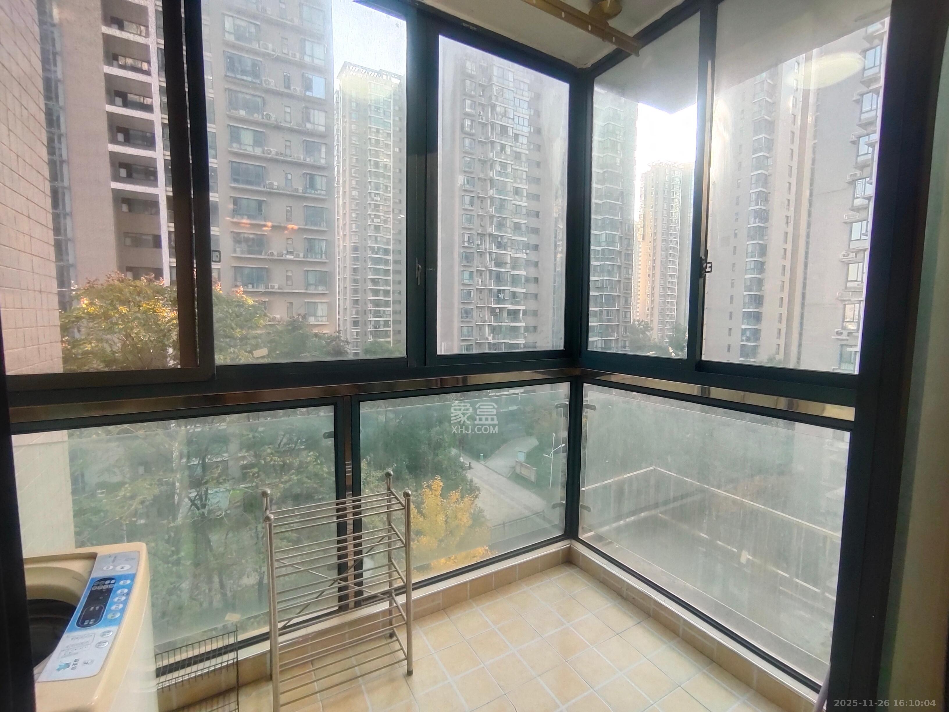 湘江世纪城豪江苑 2室2厅1卫 1800.0元/月 湘江世纪城豪江苑 2室2厅1卫 1800.0元/月室内图