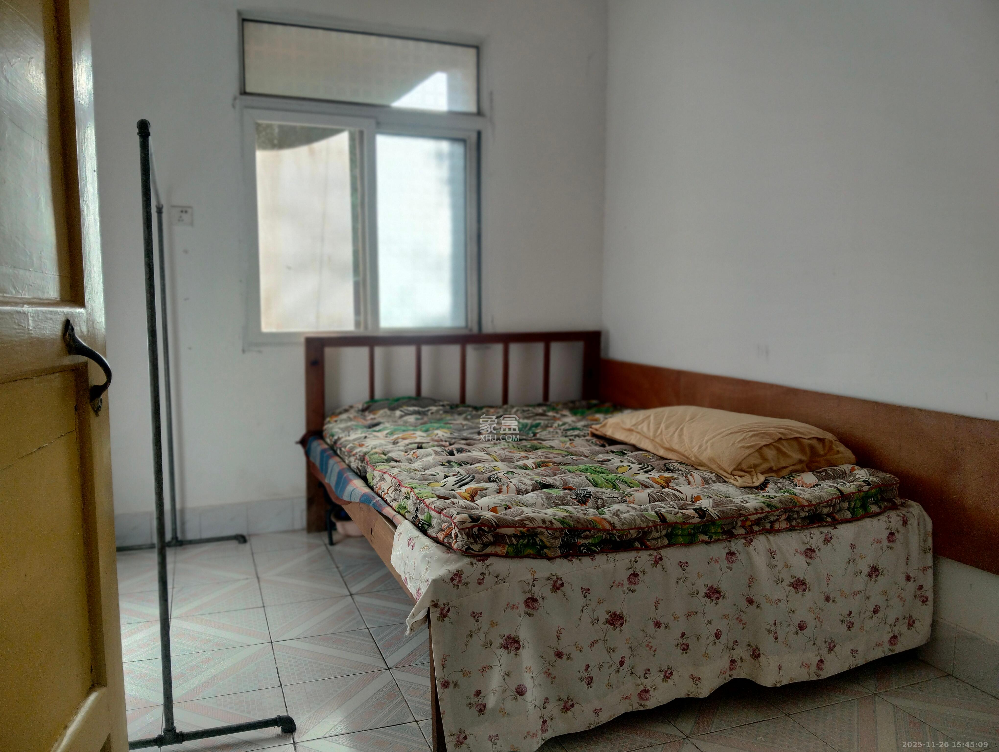 中铁五局宿舍（洞井铺）  2室1厅1卫    1100.0元/月室内图