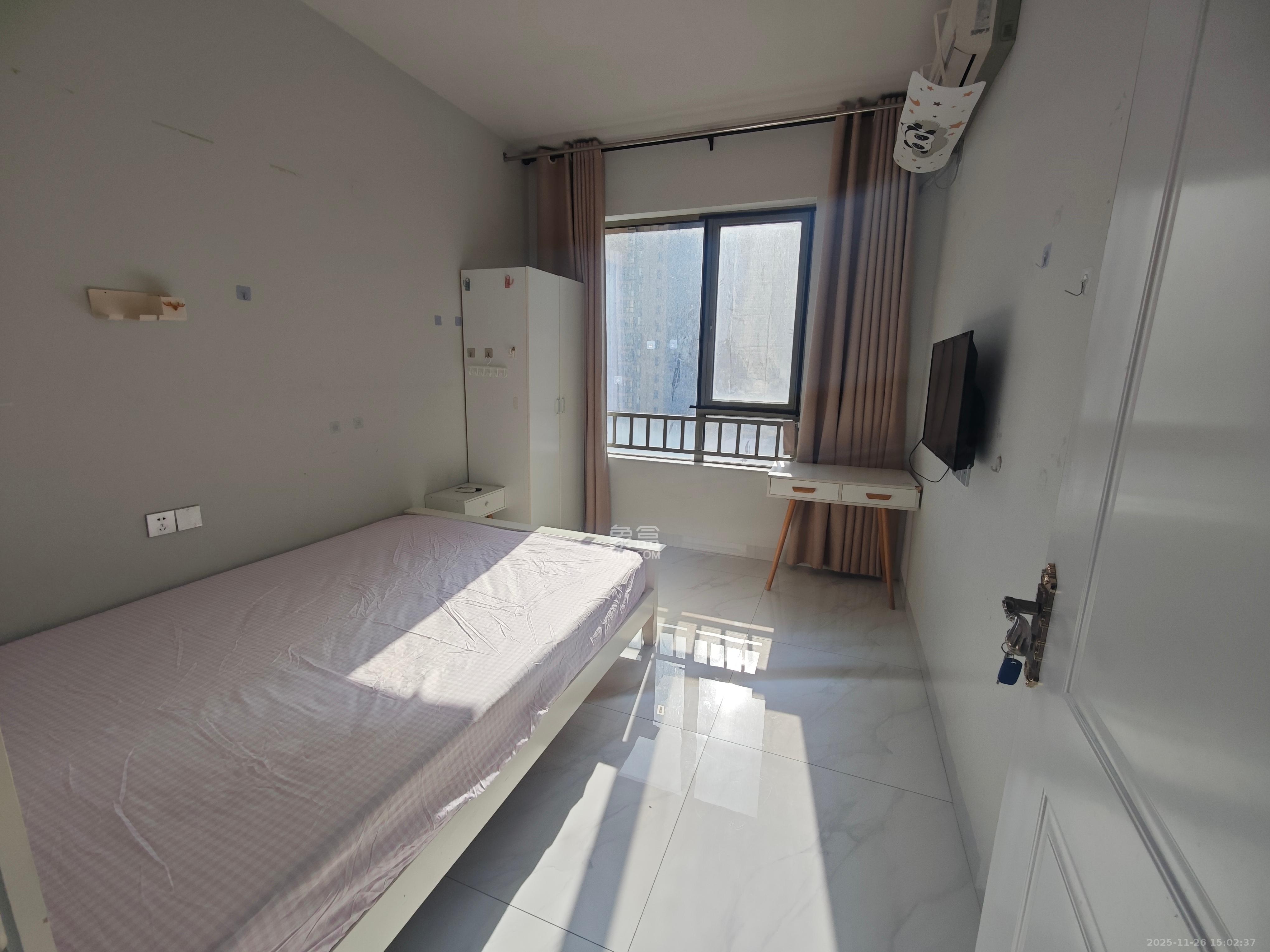 梅溪湖金茂悦（金悦雅苑）  4室2厅2卫    3600.0元/月室内图