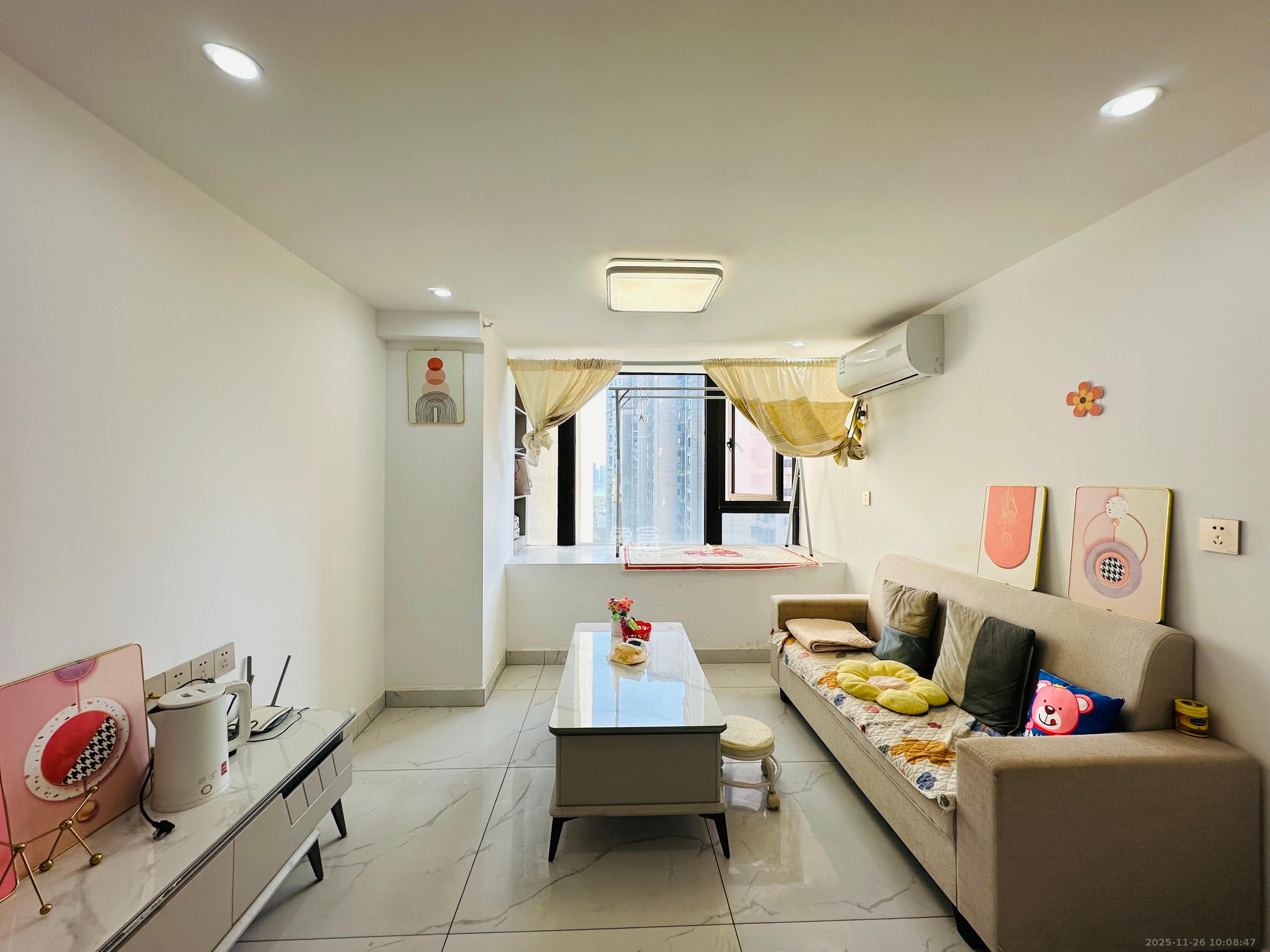 金茂建发泊悦 2室1厅1卫 1900.0元/月 金茂建发泊悦 2室1厅1卫 1900.0元/月室内图