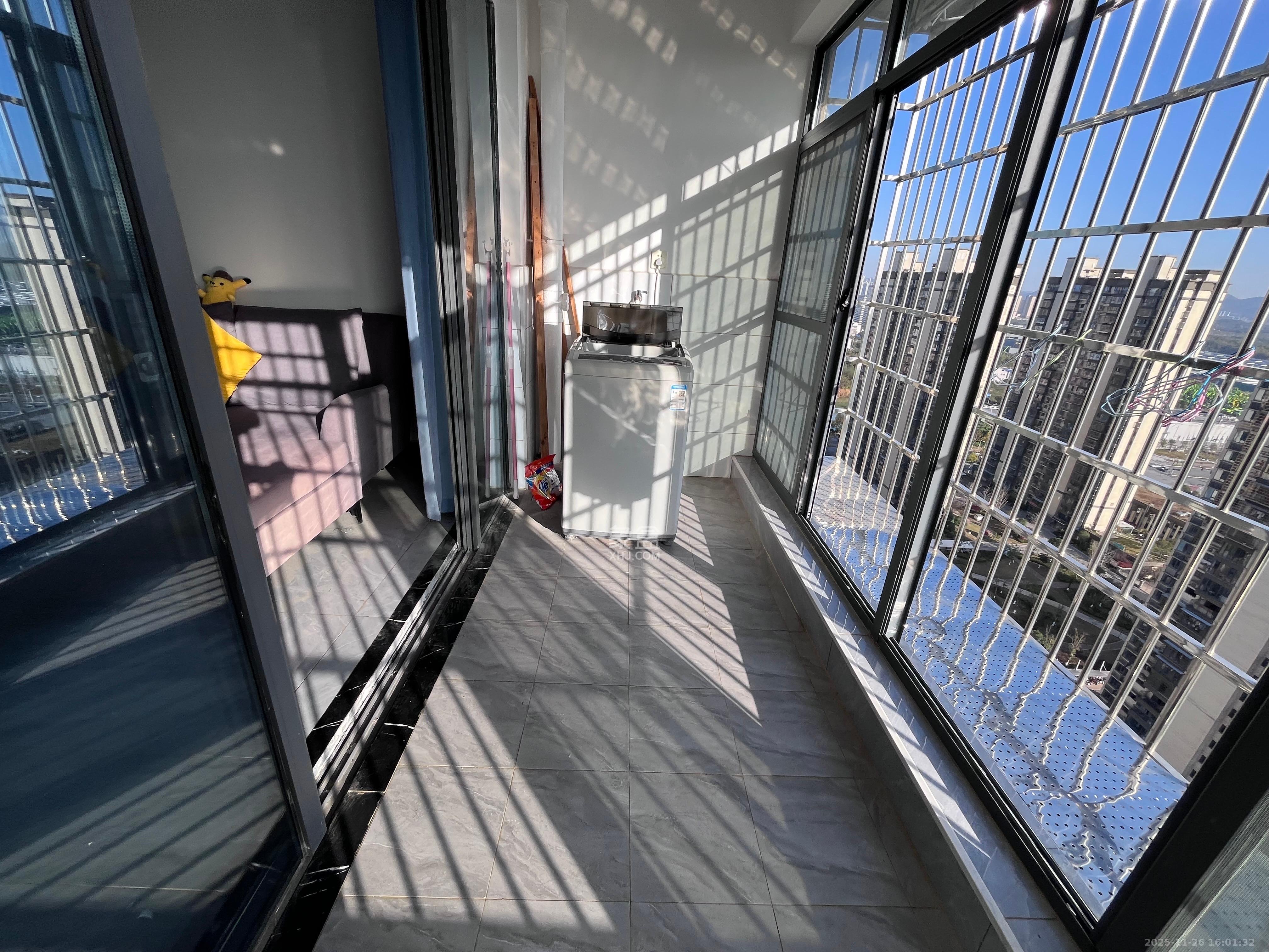 真人桥家园一期  2室2厅1卫    1700.0元/月室内图