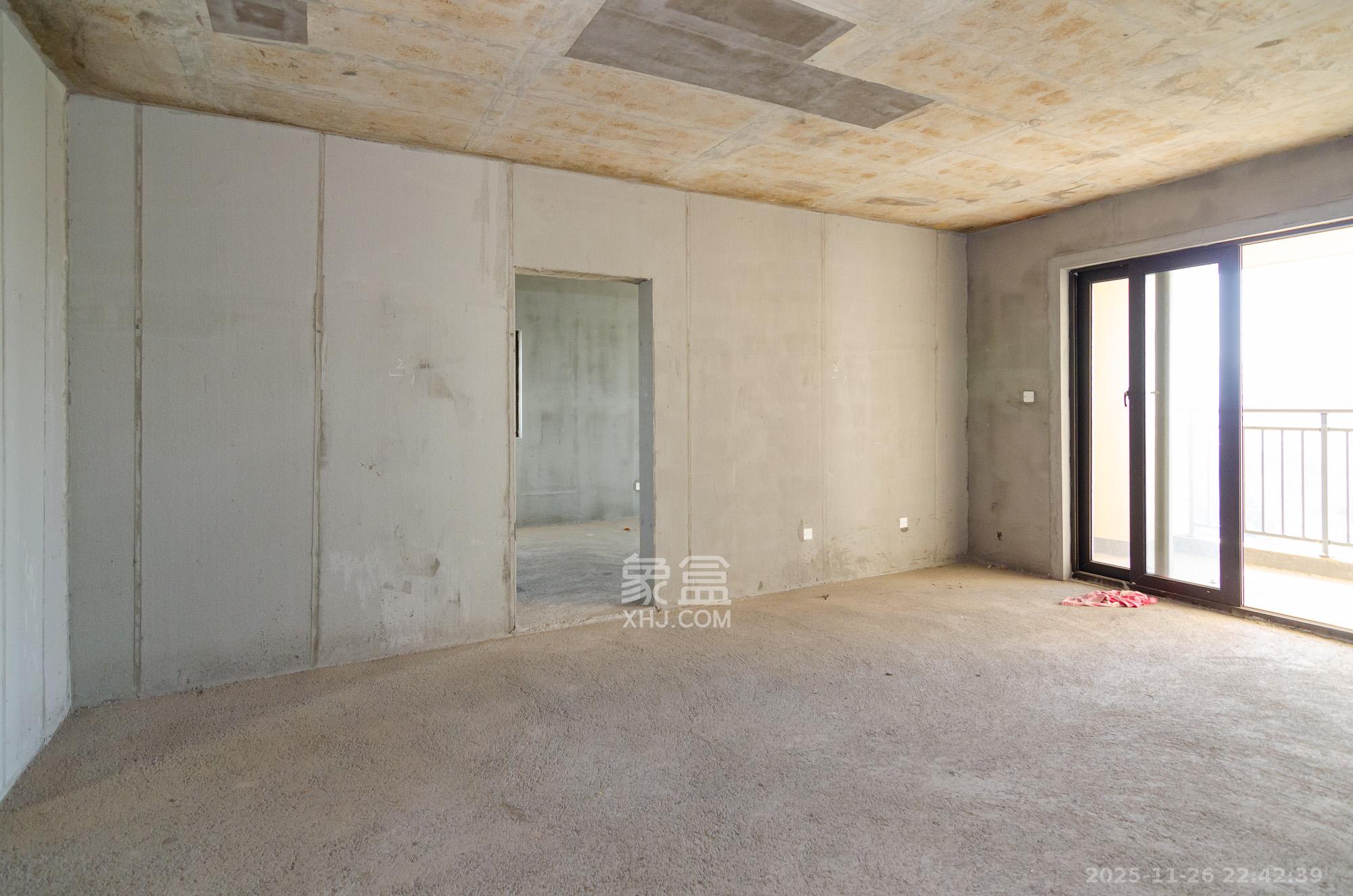 美的翰城 3室2厅2卫 55.0万 美的翰城 3室2厅2卫 55.0万客厅