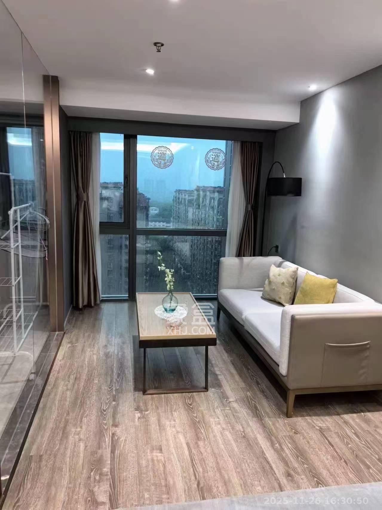 华远华时代 1室1厅1卫 2200.0元/月 华远华时代 1室1厅1卫 2200.0元/月室内图