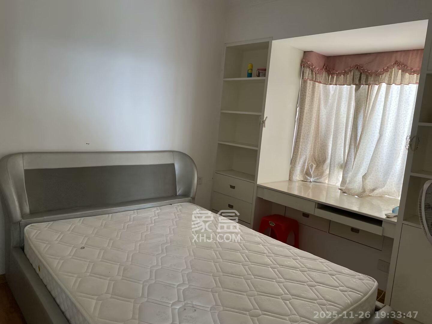 恒广国际景园一二区  2室2厅1卫    2100.0元/月室内图