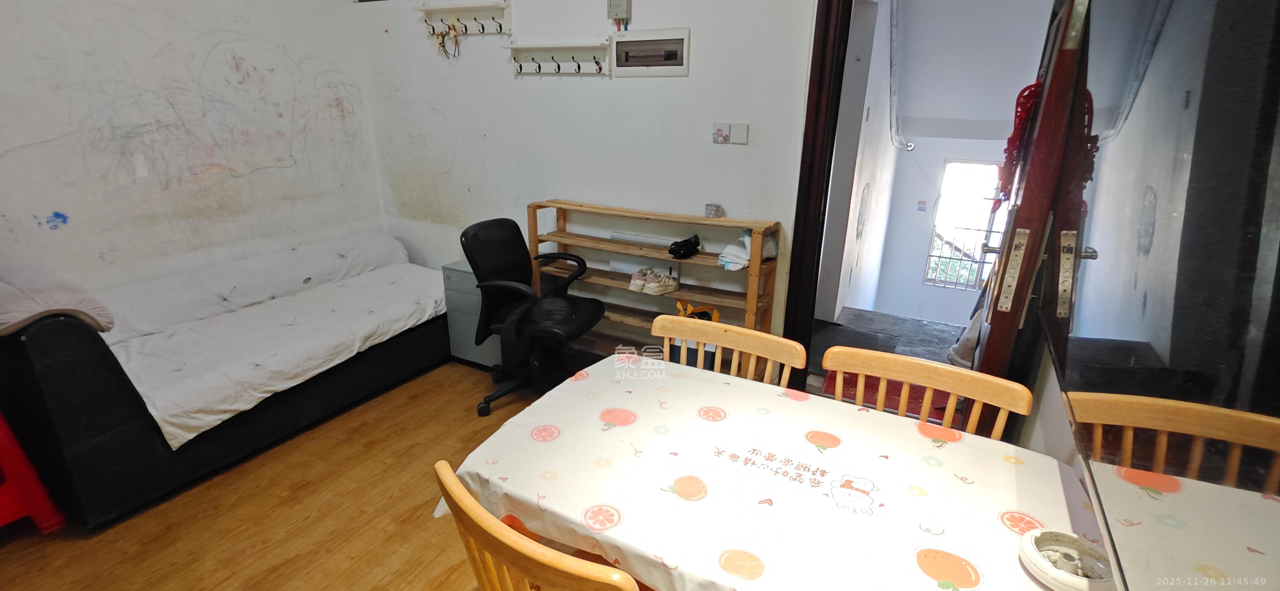 湘华公寓 2室2厅1卫 1800.0元/月 湘华公寓 2室2厅1卫 1800.0元/月室内图