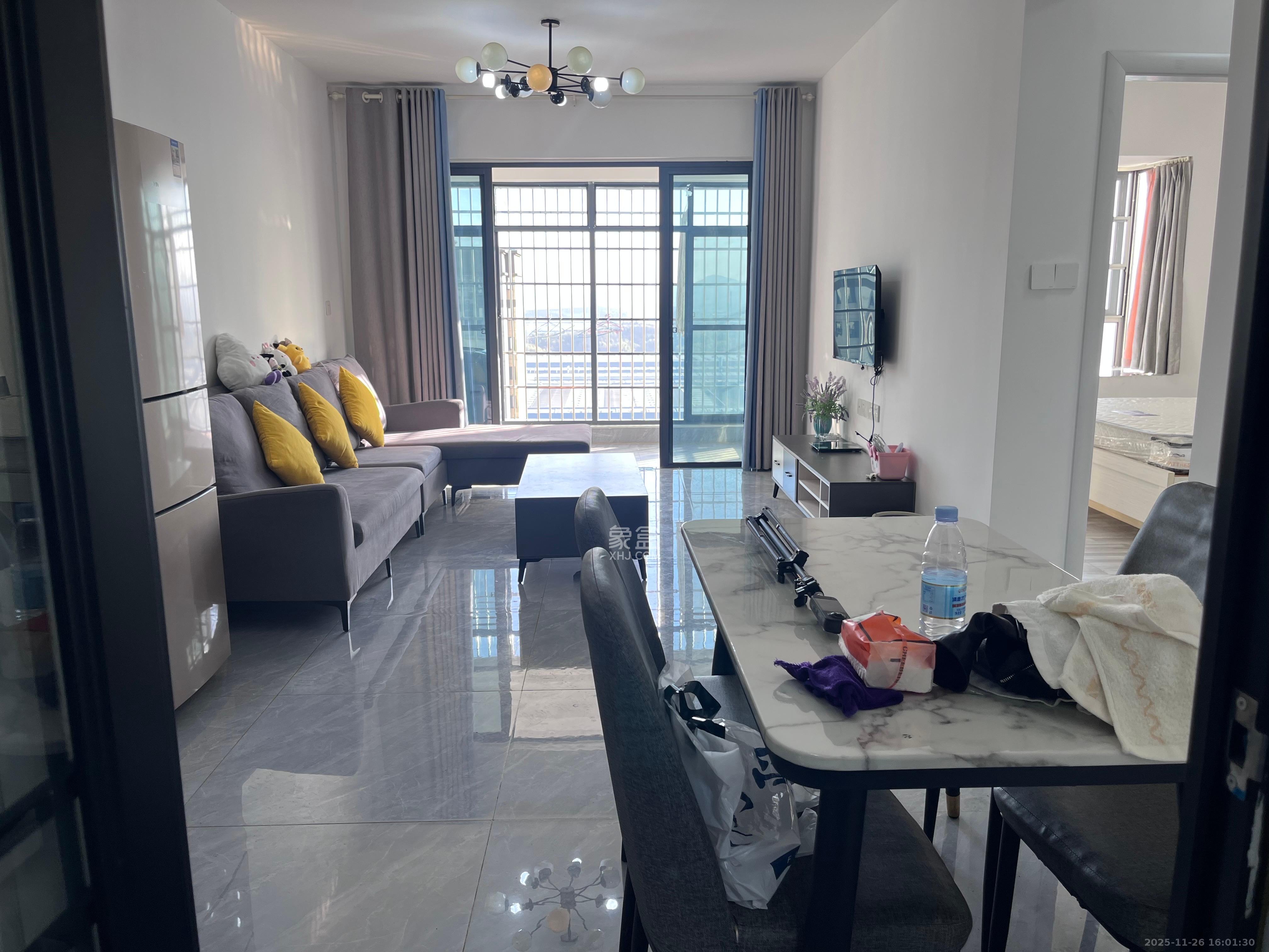 真人桥家园一期 2室2厅1卫 1700.0元/月 真人桥家园一期 2室2厅1卫 1700.0元/月室内图