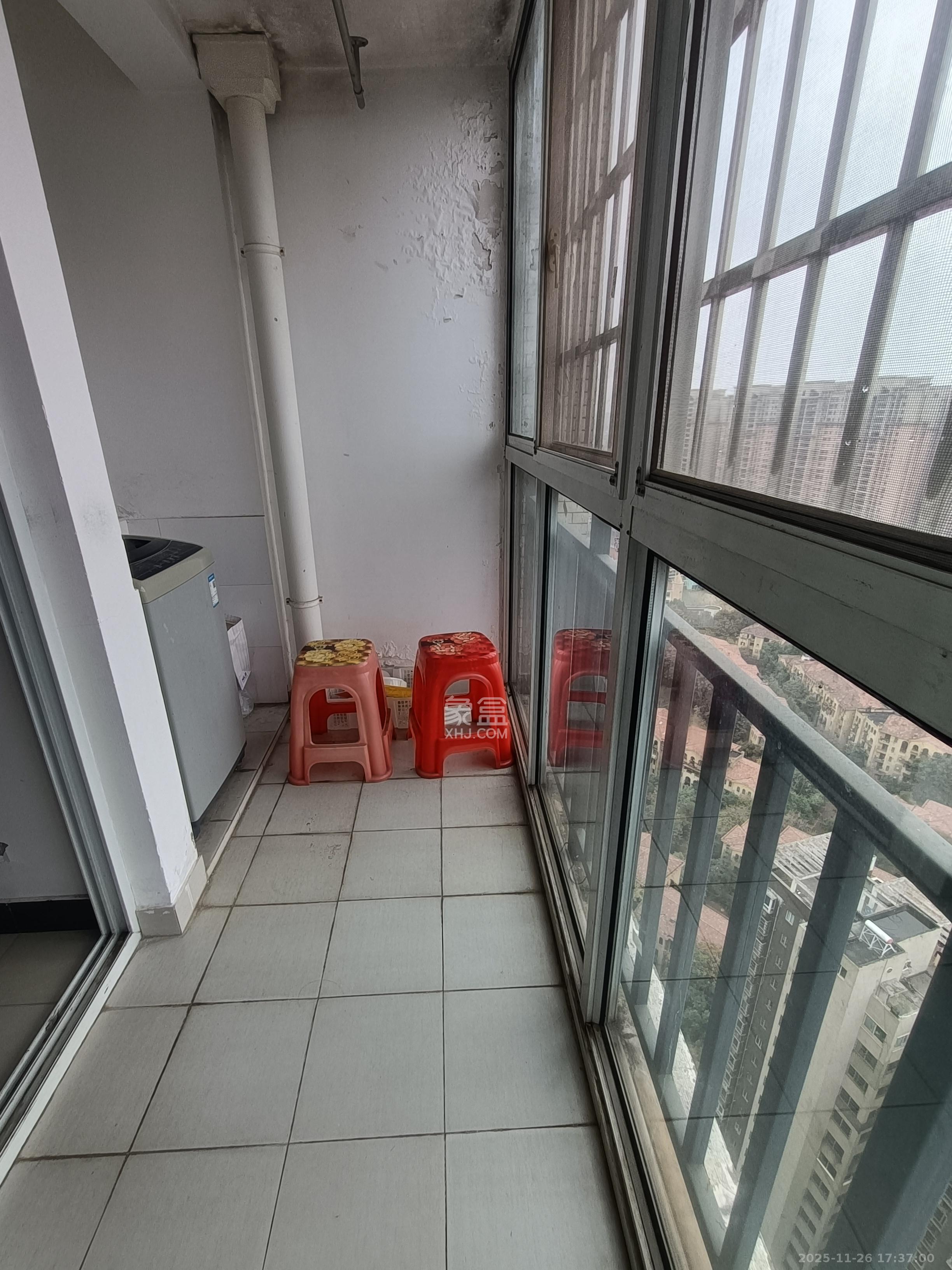 世景华庭  1室1厅1卫    1100.0元/月室内图