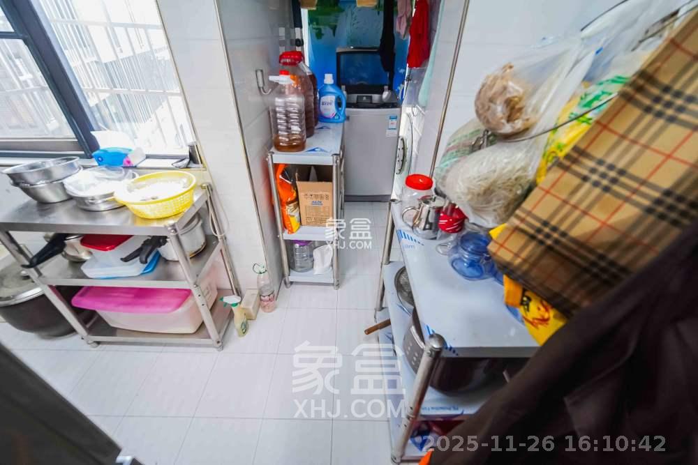 茂华国际湘 1室2厅1卫 2400.0元/月 茂华国际湘 1室2厅1卫 2400.0元/月室内图