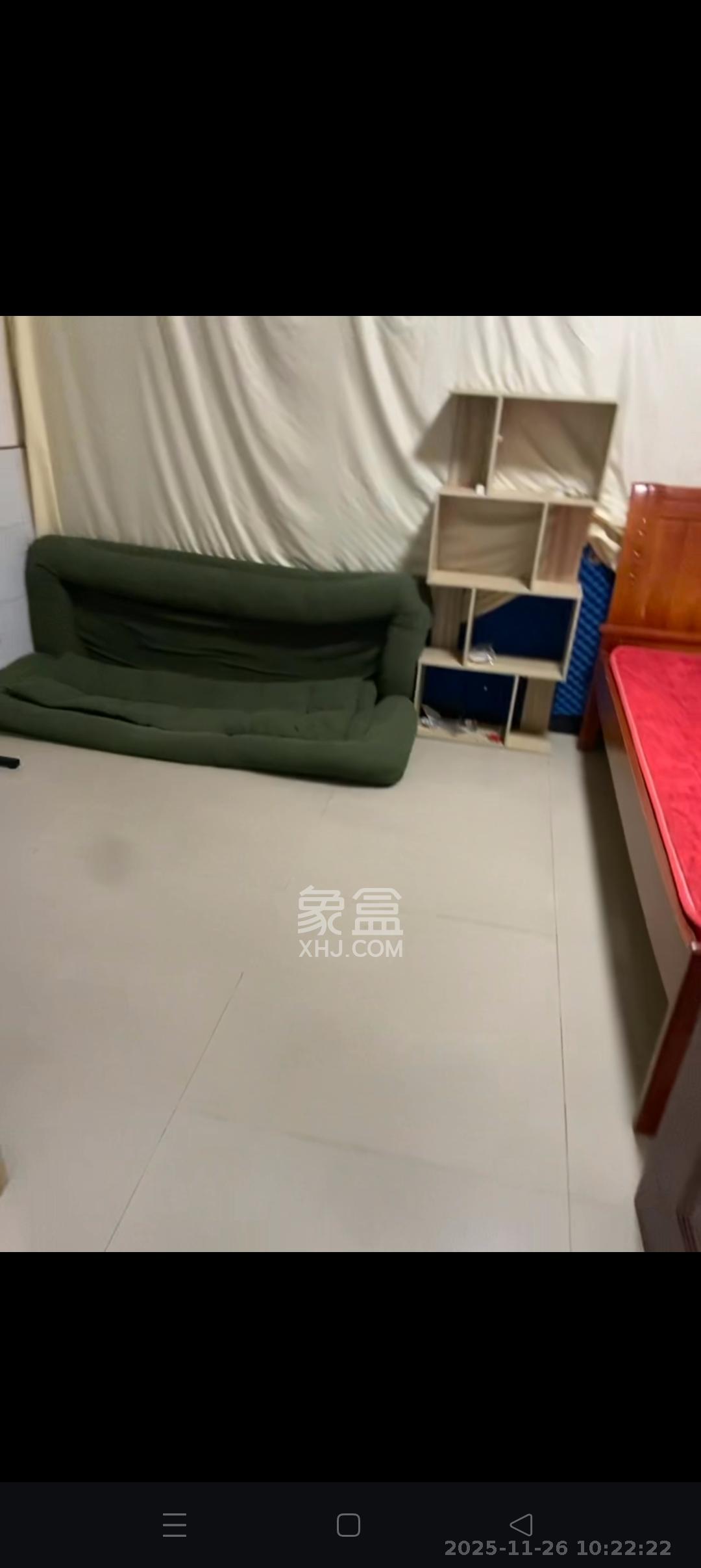 麓枫和苑  1室1厅1卫    1300.0元/月