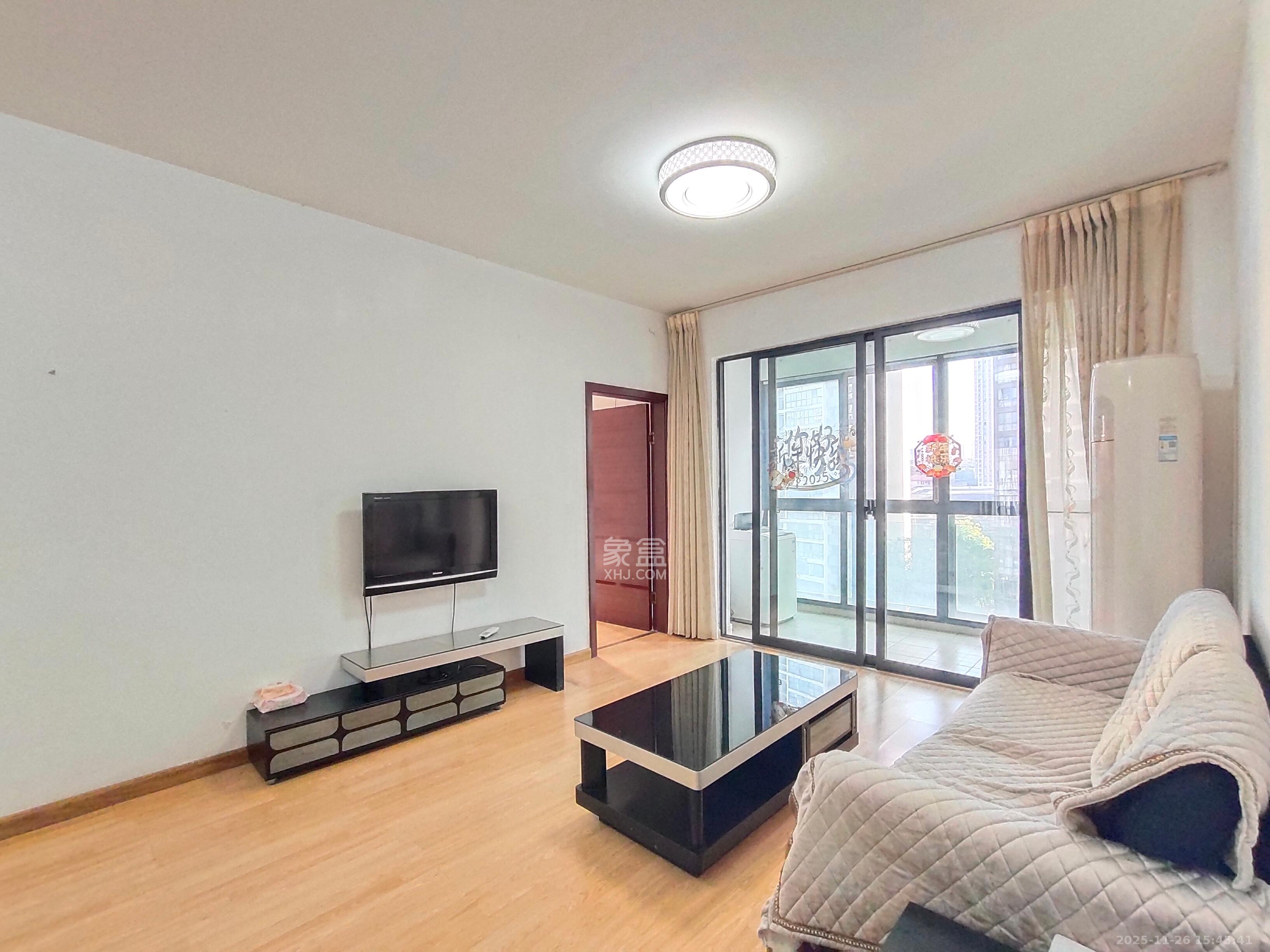 融科东南海 2室1厅1卫 2000.0元/月 融科东南海 2室1厅1卫 2000.0元/月室内图