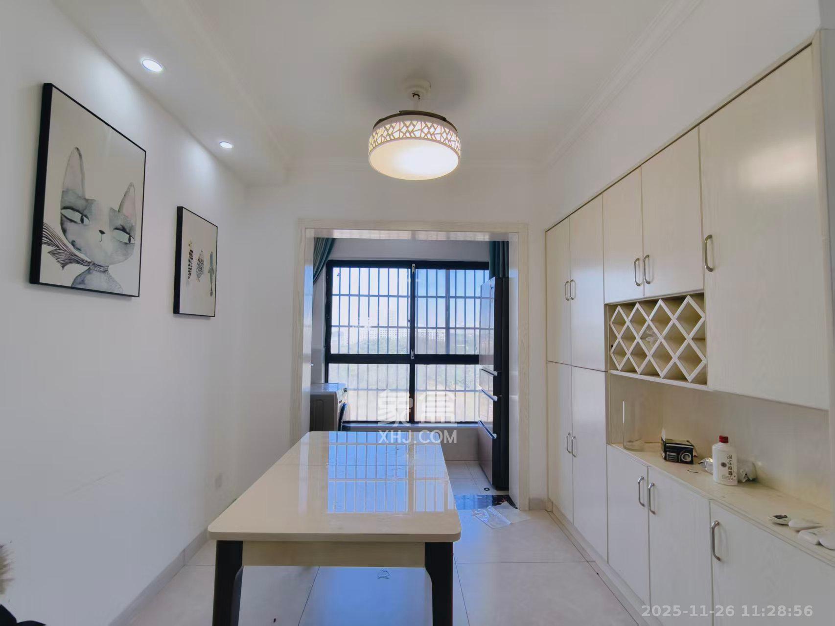 天麓尚层 3室2厅1卫 2200.0元/月 天麓尚层 3室2厅1卫 2200.0元/月室内图