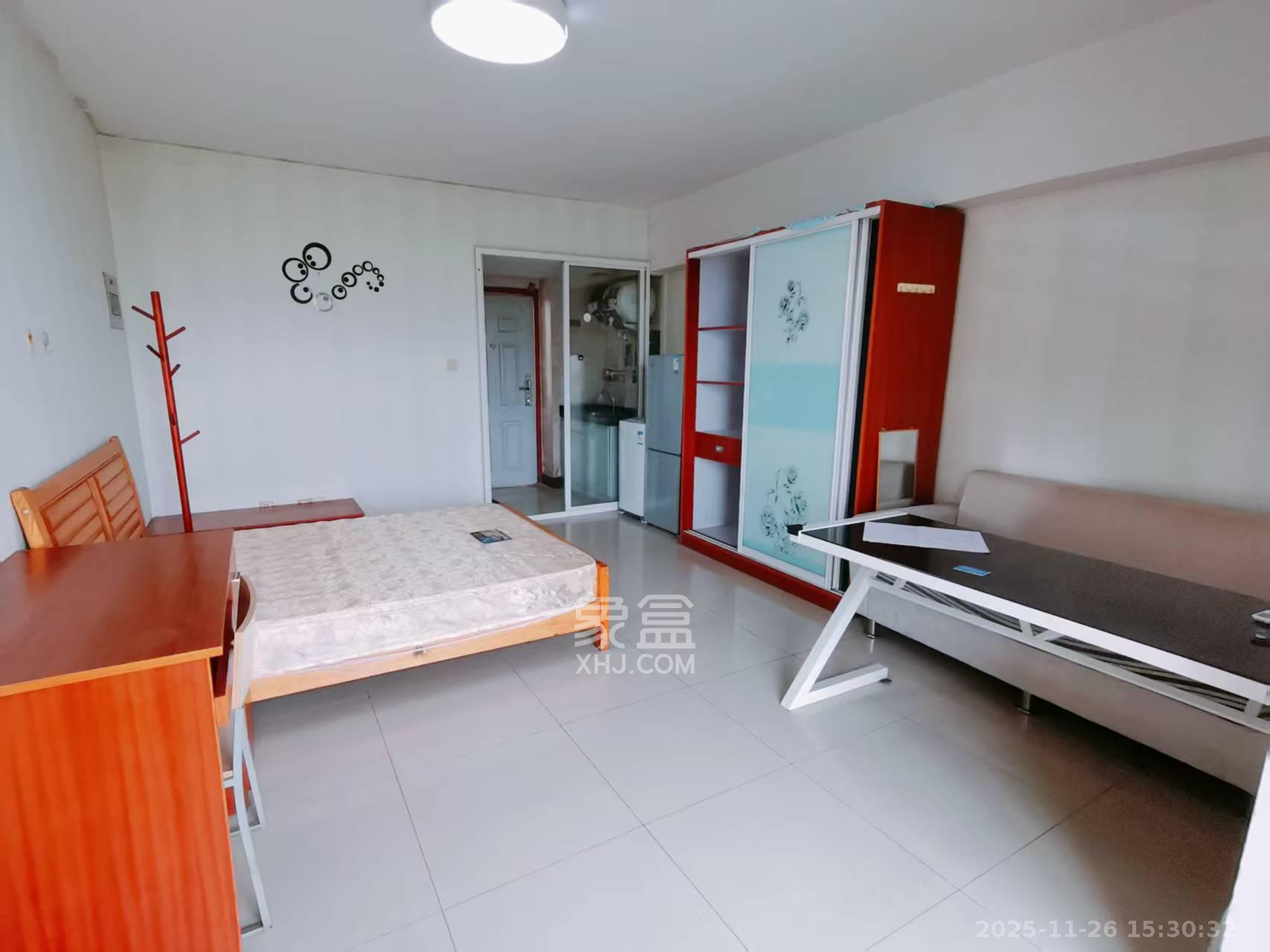 阳光100二期 1室1厅1卫 1500.0元/月 阳光100二期 1室1厅1卫 1500.0元/月室内图