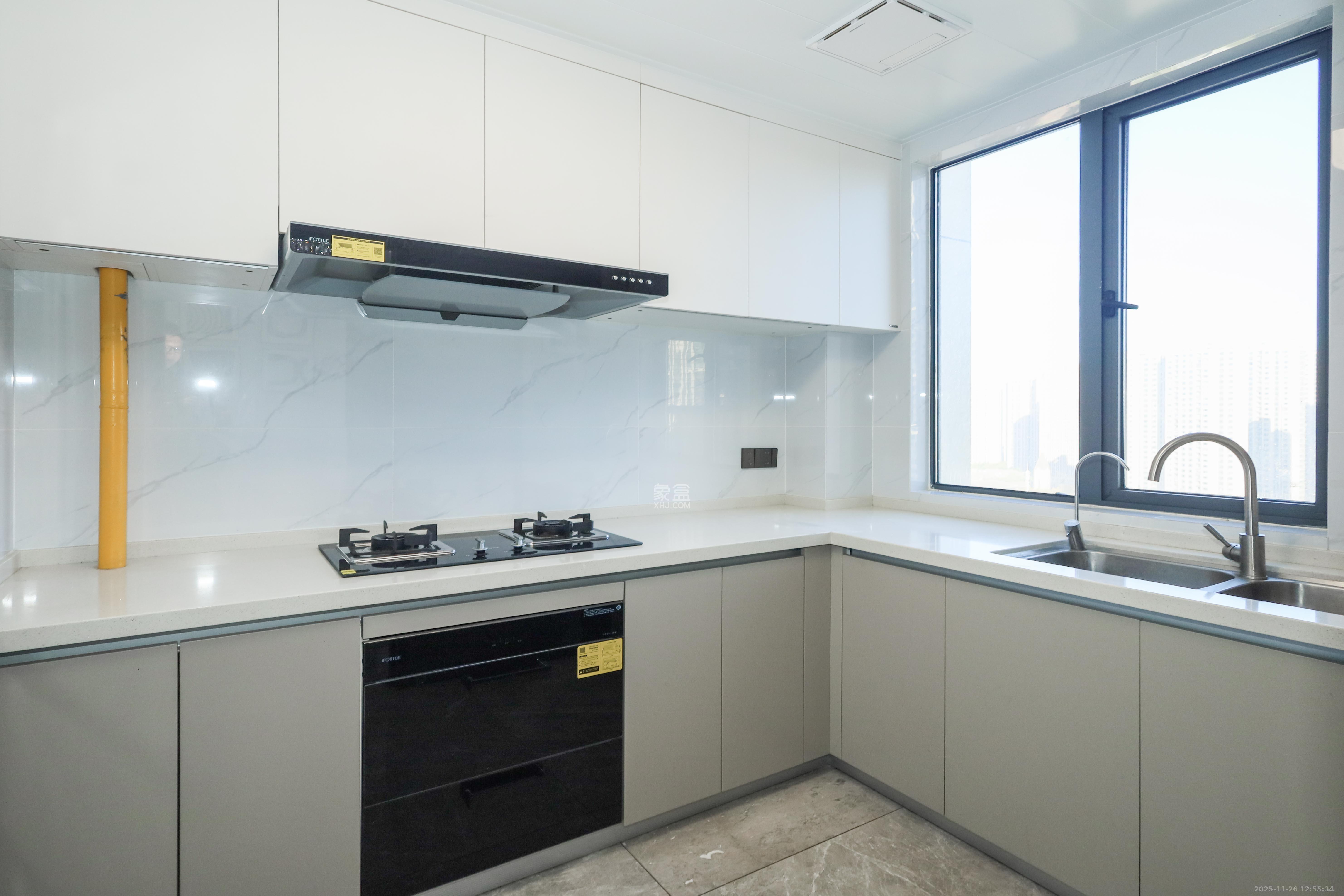 欣利梅溪左岸 4室2厅1卫 145.0万 欣利梅溪左岸 4室2厅1卫 145.0万厨房