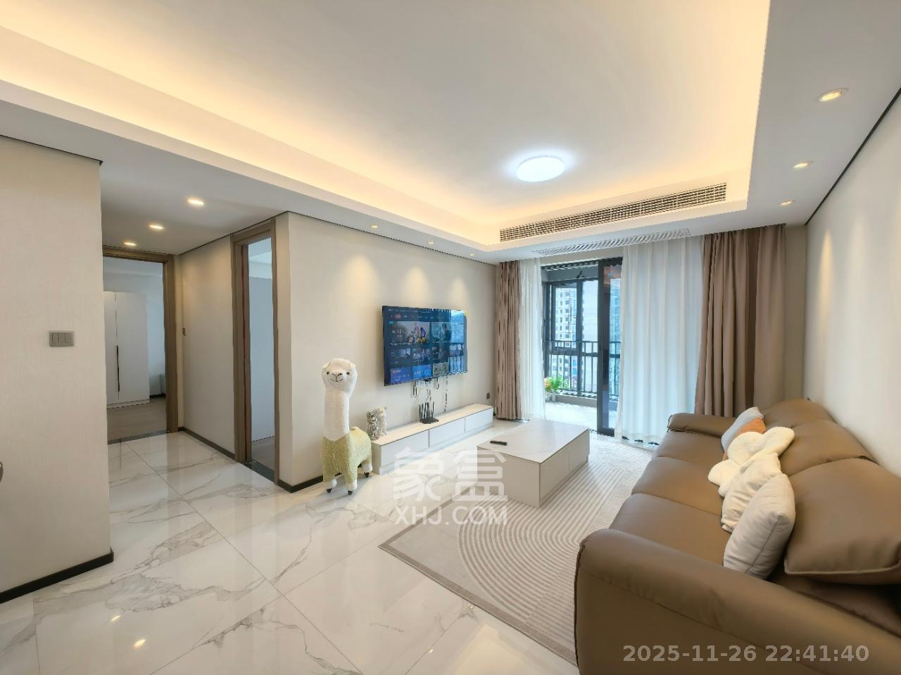 中海麓山境南区 3室2厅2卫 2800.0元/月 中海麓山境南区 3室2厅2卫 2800.0元/月室内图